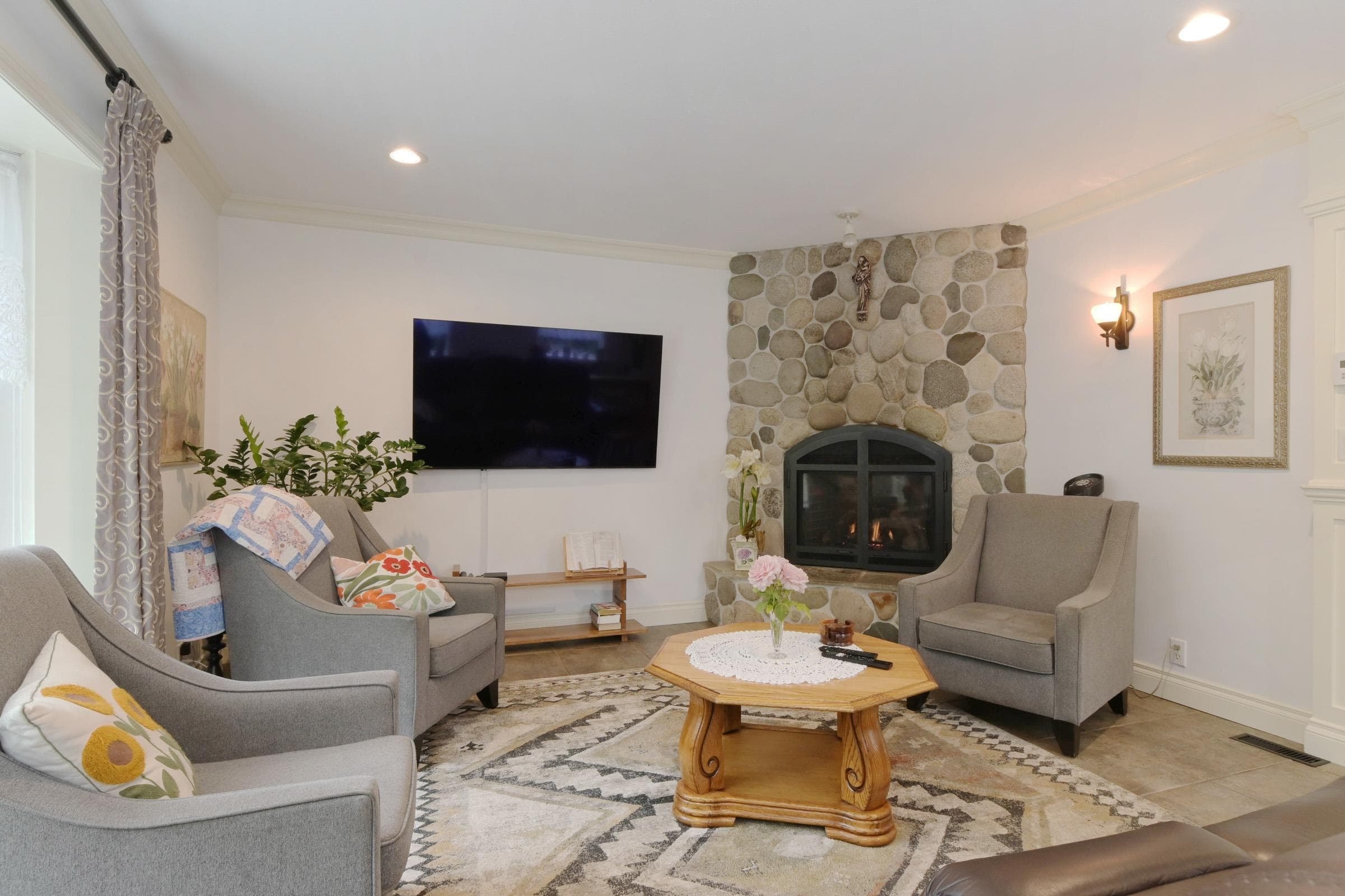 21770 40 Avenue, Langley, V2Z 1N7 — photo 5