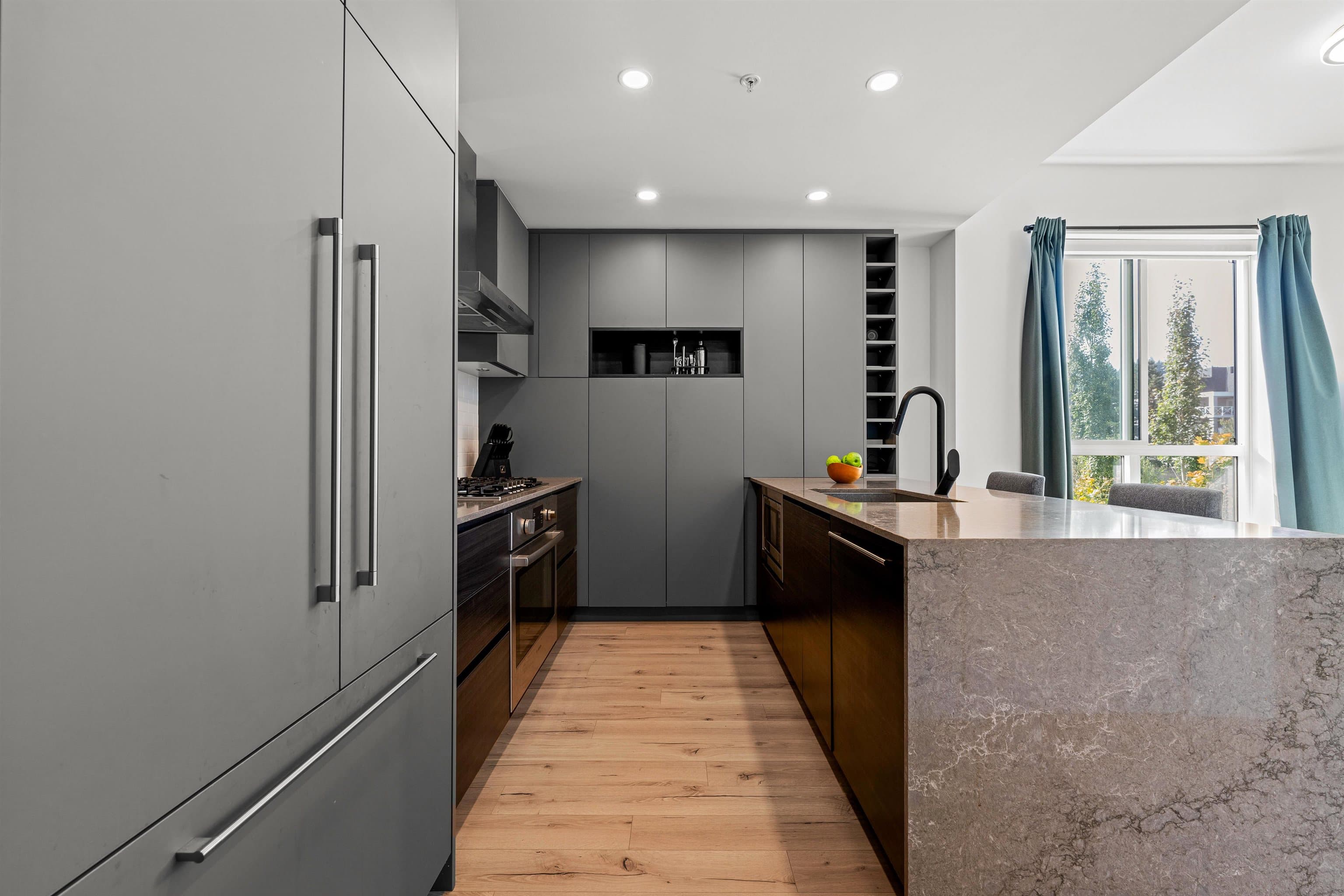 336 - 55 Klahanie Drive, Port Moody, V3H 0M9 — photo 2