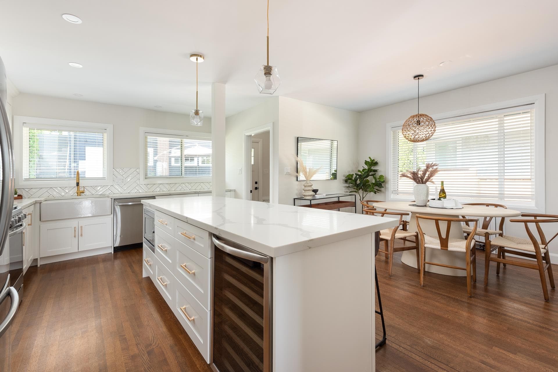 205 E Durham Street, New Westminster, V3L 4J2 — photo 4