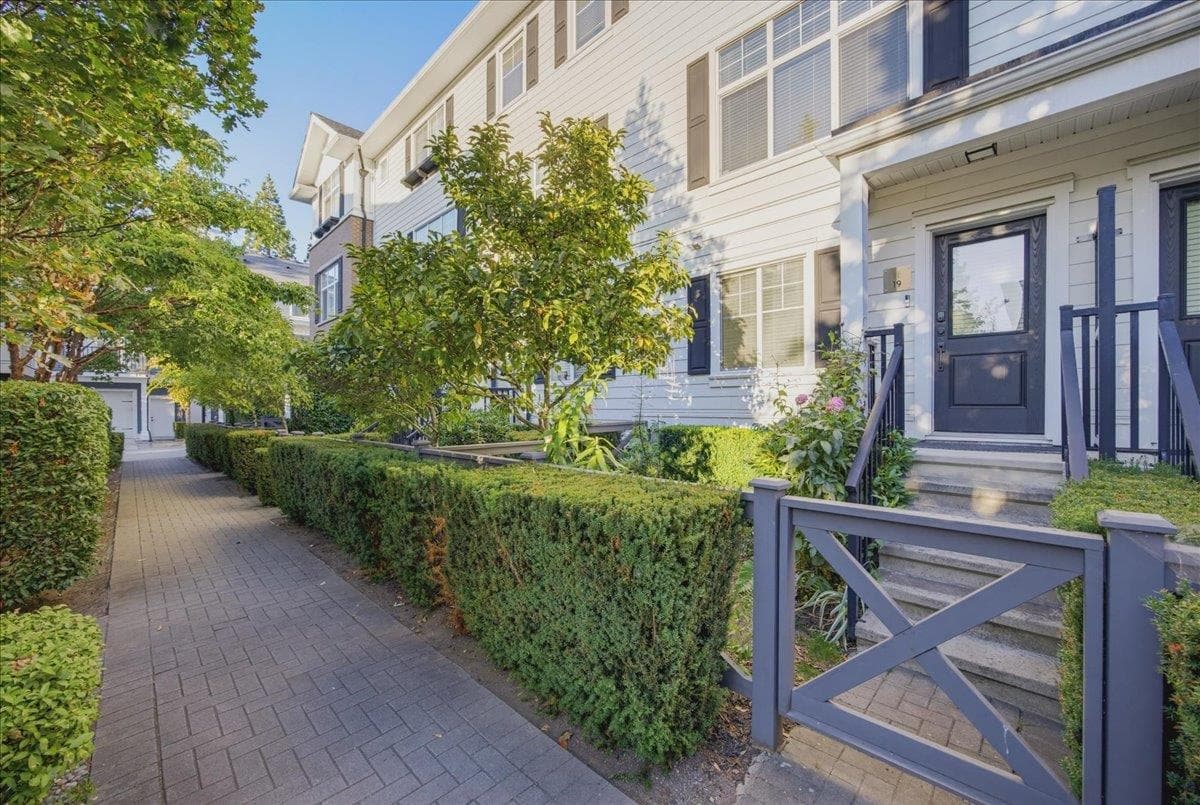 19 - 16458 23a Avenue, Surrey, V3Z 0L9 — photo 1