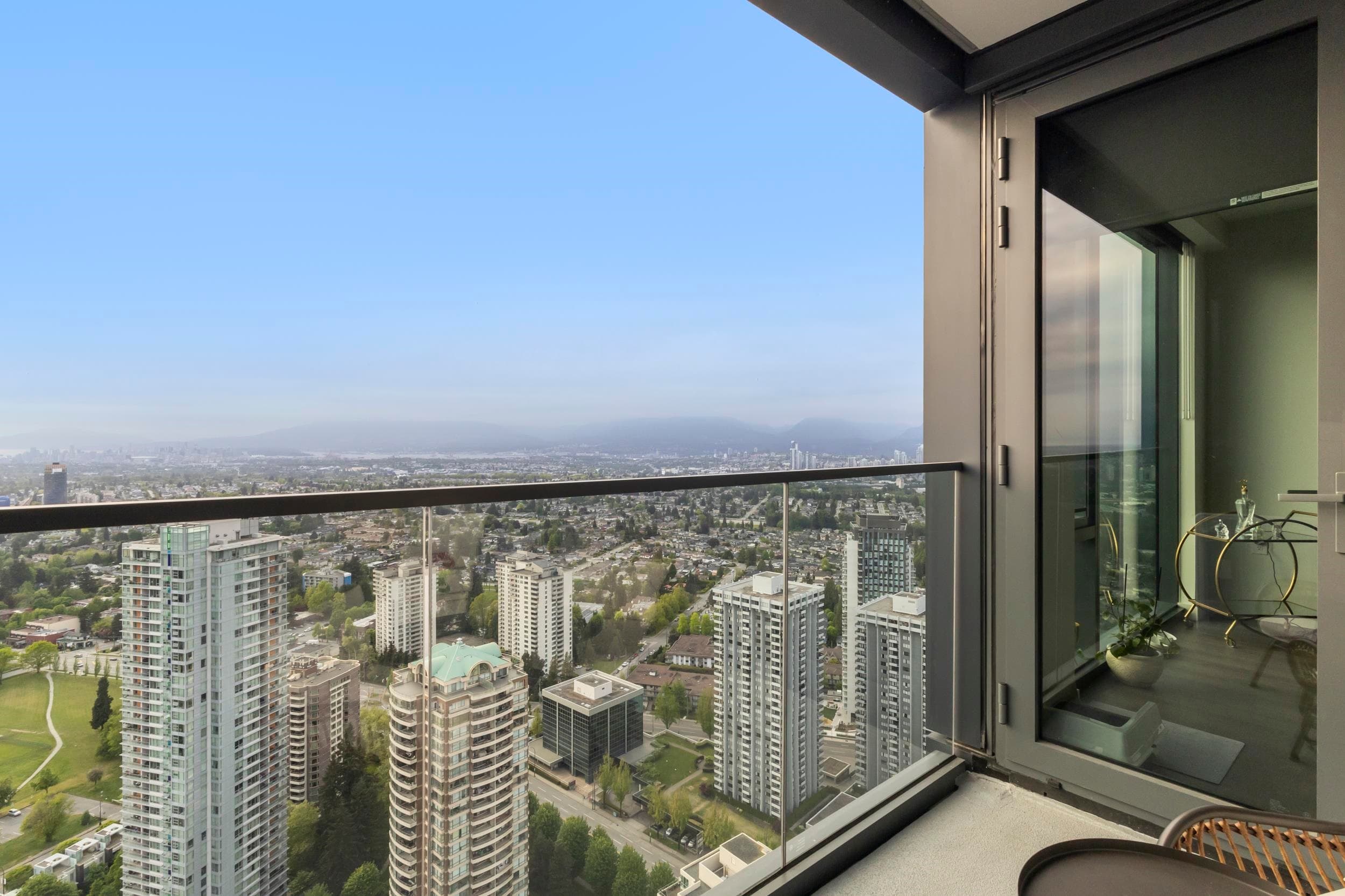 3905 - 5987 Wilson Avenue, Burnaby, V5H 0L7 — photo 3