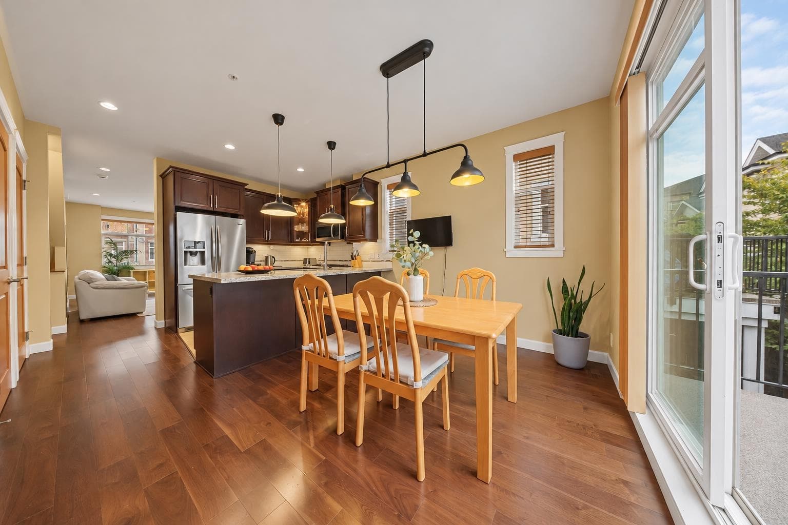 94 - 8068 207 Street, Langley, V2Y 0M9 — photo 4