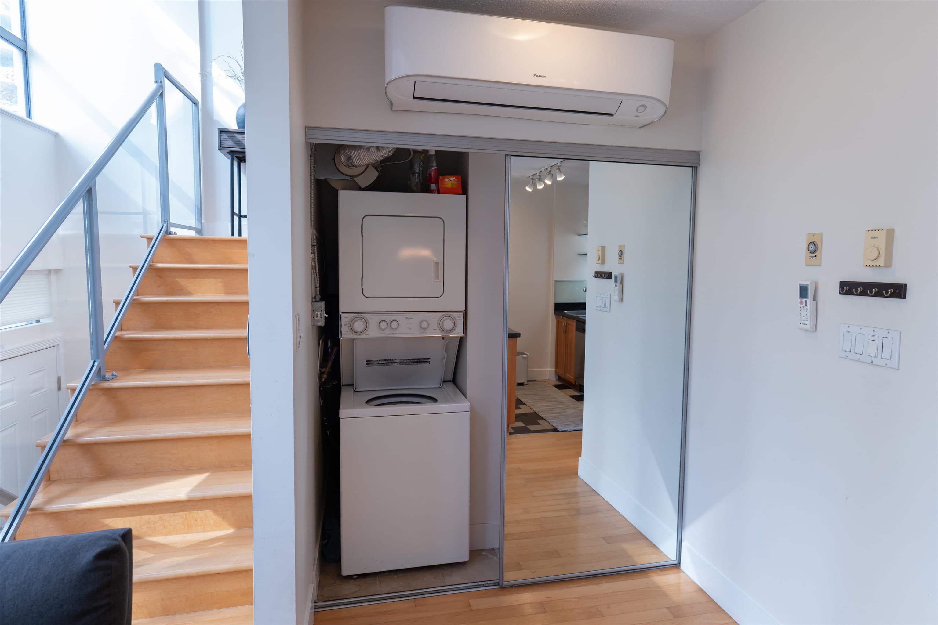 TH02 - 1228 W West Hastings Street Street, Vancouver, V6E 4S6 — photo 5