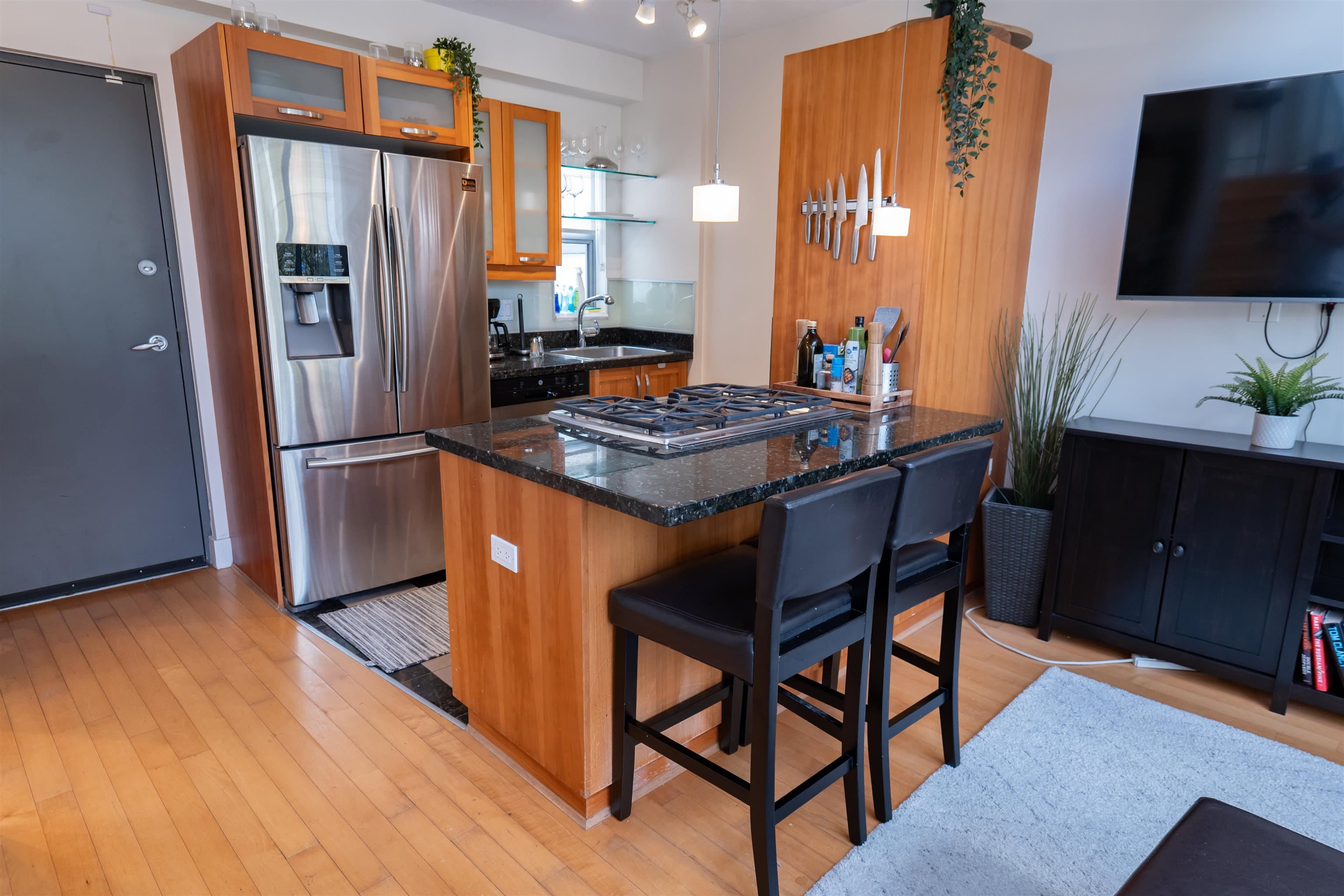 TH02 - 1228 W West Hastings Street Street, Vancouver, V6E 4S6 — photo 4