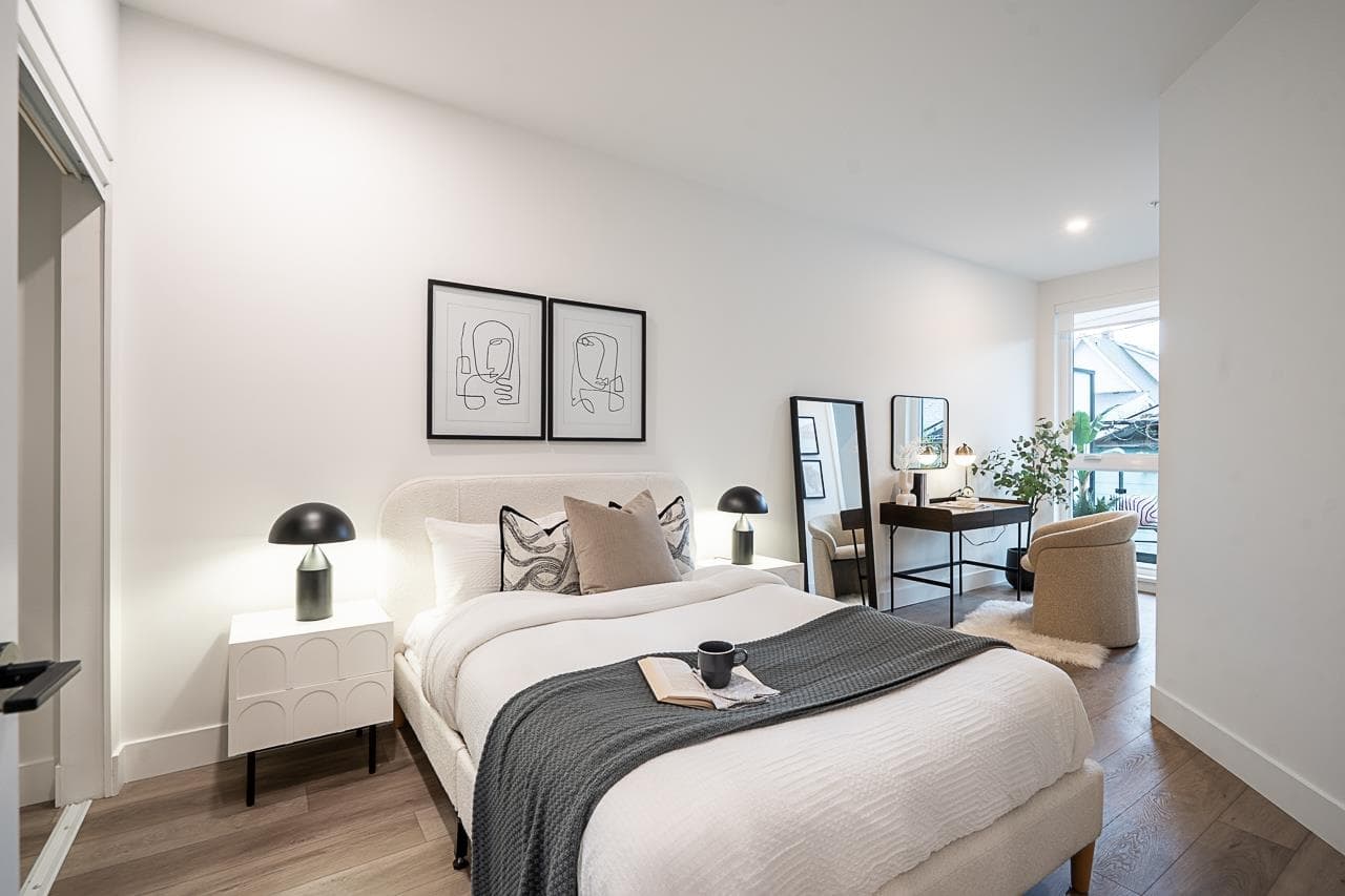 209 - 422 Lakewood Drive, Vancouver