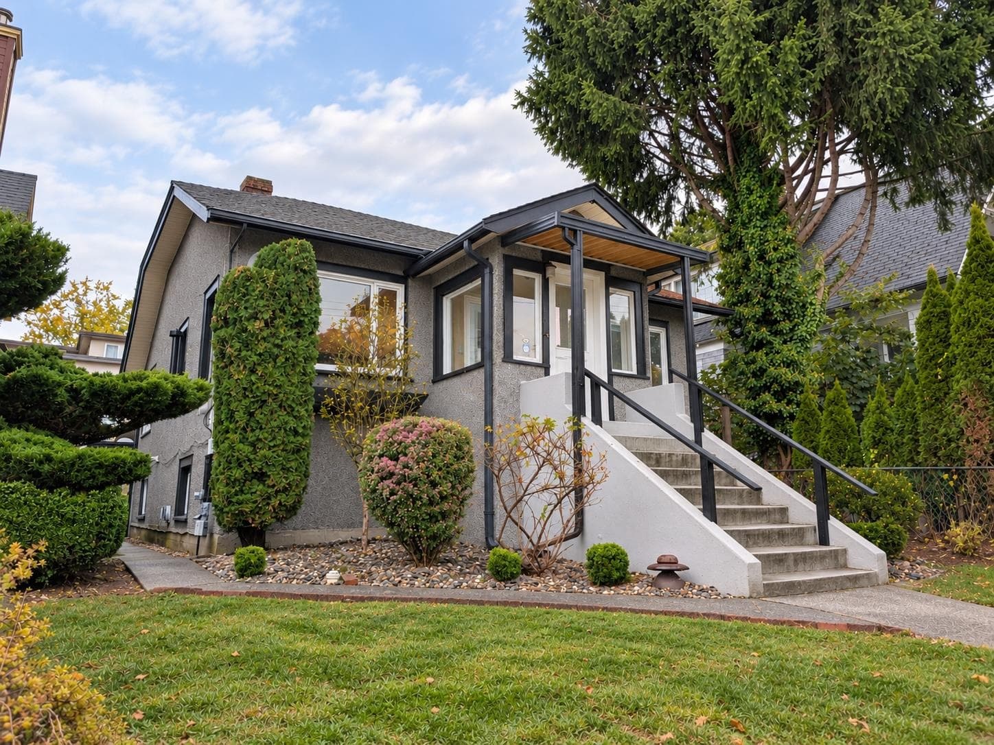 1109 Seventh Avenue, New Westminster