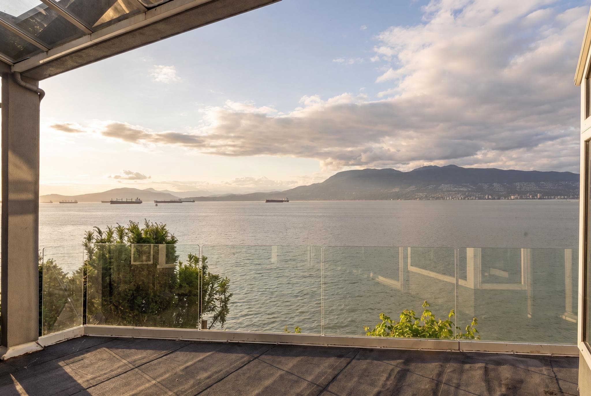 2711 Point Grey Road, Vancouver, V6K 1A4 — photo 4