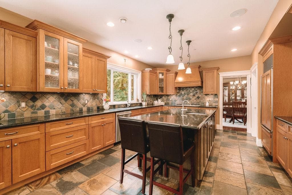 30 Birch Wynd, Port Moody, V3H 4Y5 — photo 3