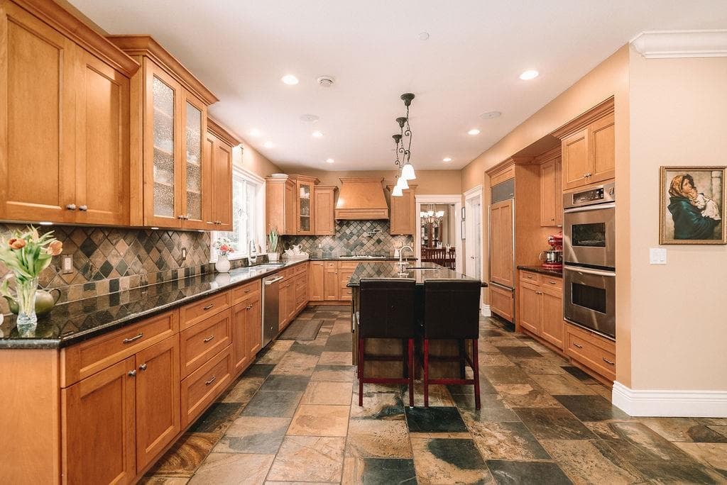 30 Birch Wynd, Port Moody, V3H 4Y5 — photo 4