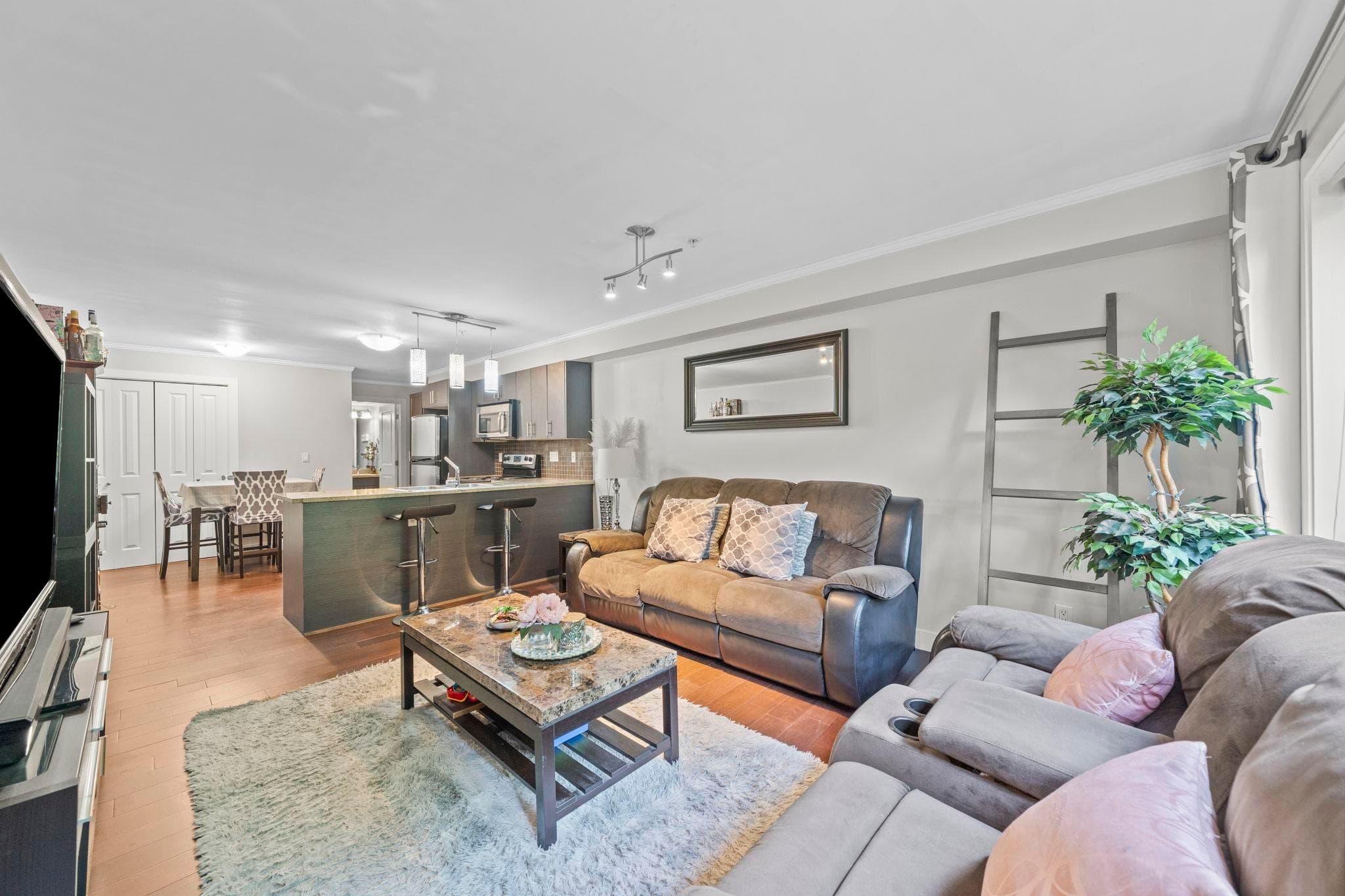 102 - 2228 Welcher Avenue, Port Coquitlam, V3C 1X3 — photo 5