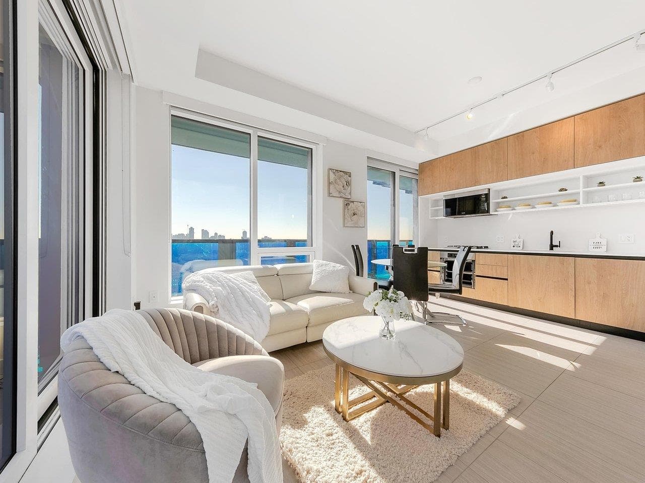 2903 - 5058 Joyce Street, Vancouver, V5R 0J9 — photo 3