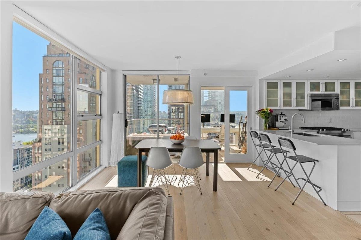 2303 - 1225 Richards Street, Vancouver, V6B 1E6 — photo 1