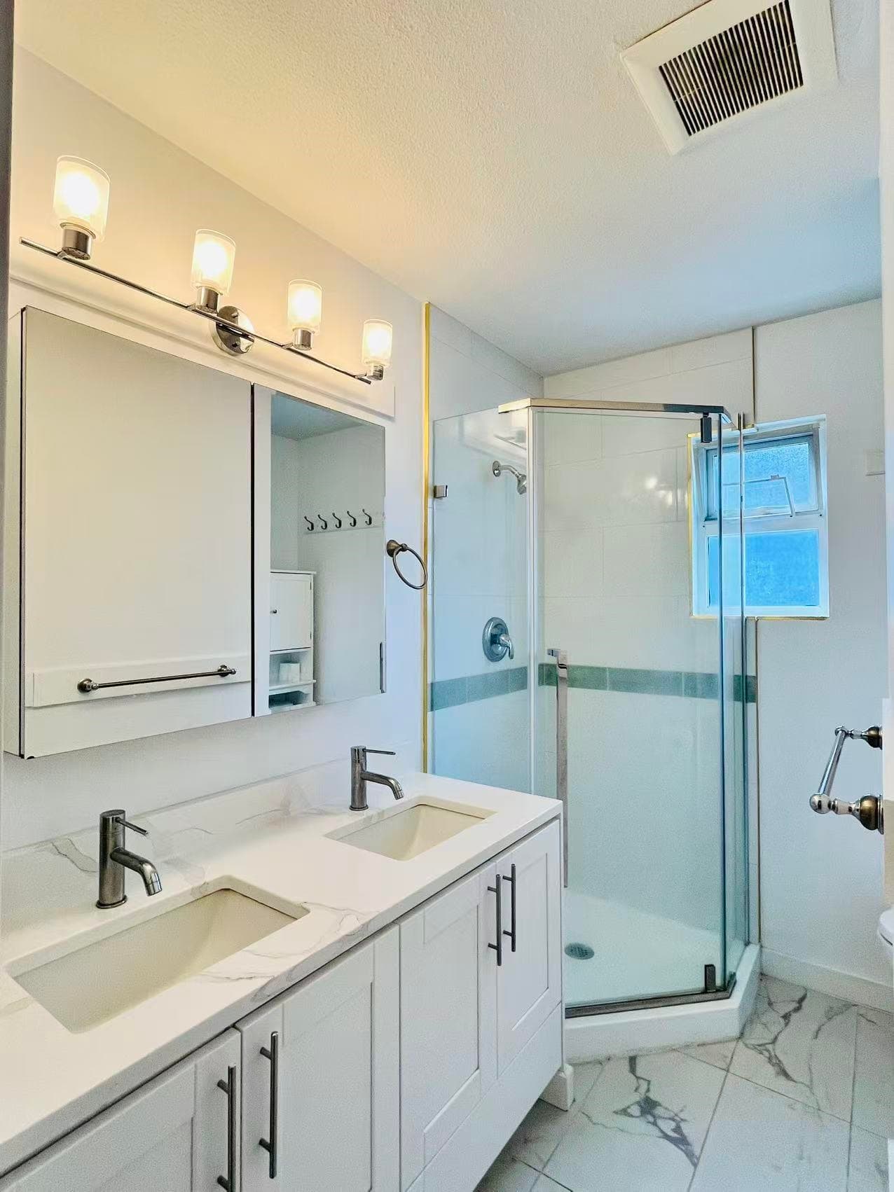 9557 Francis Road, Richmond, V6Y 3A6 — photo 2