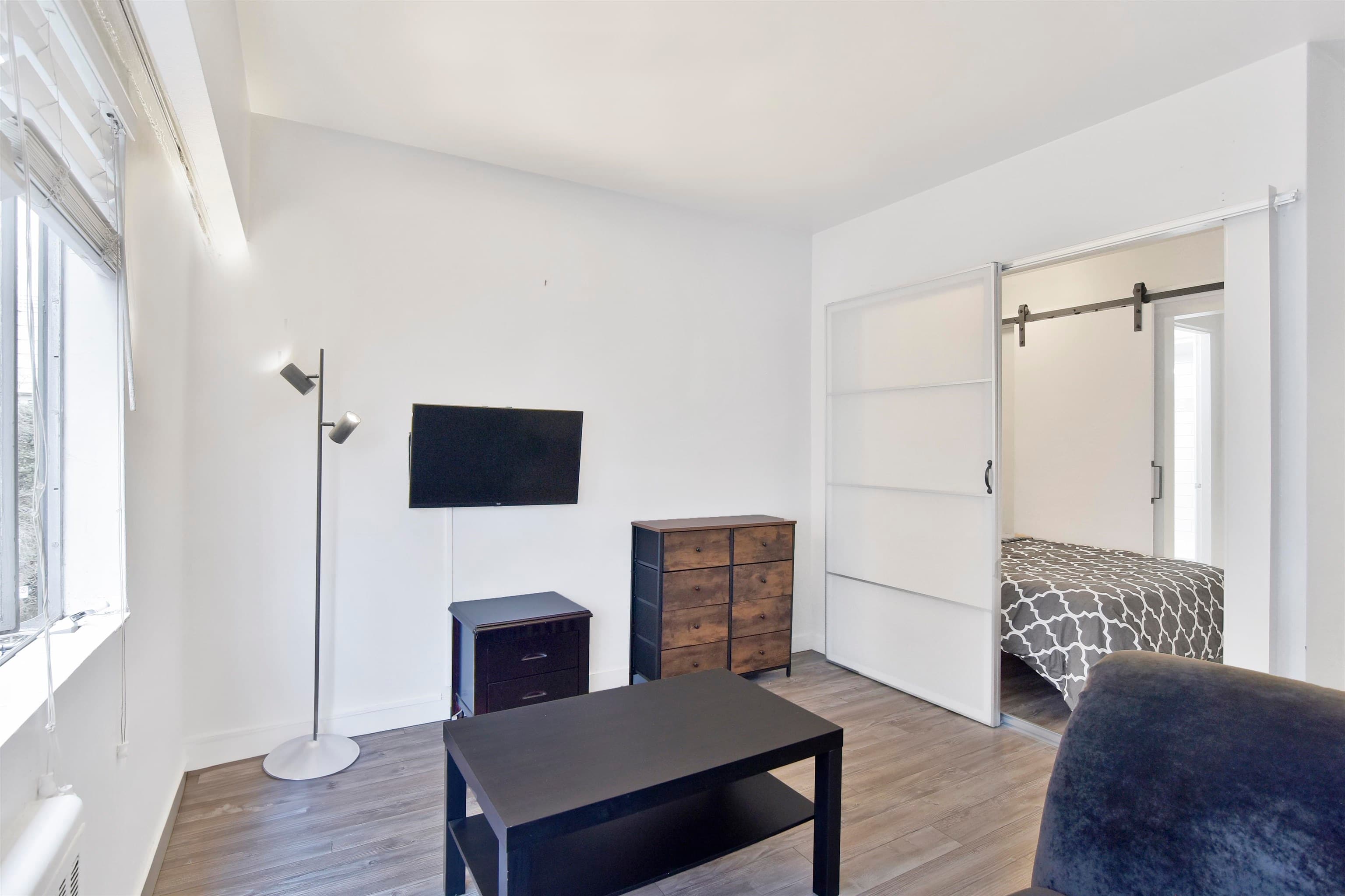 112 - 1540 Haro Street, Vancouver, V6G 1G5 — photo 5
