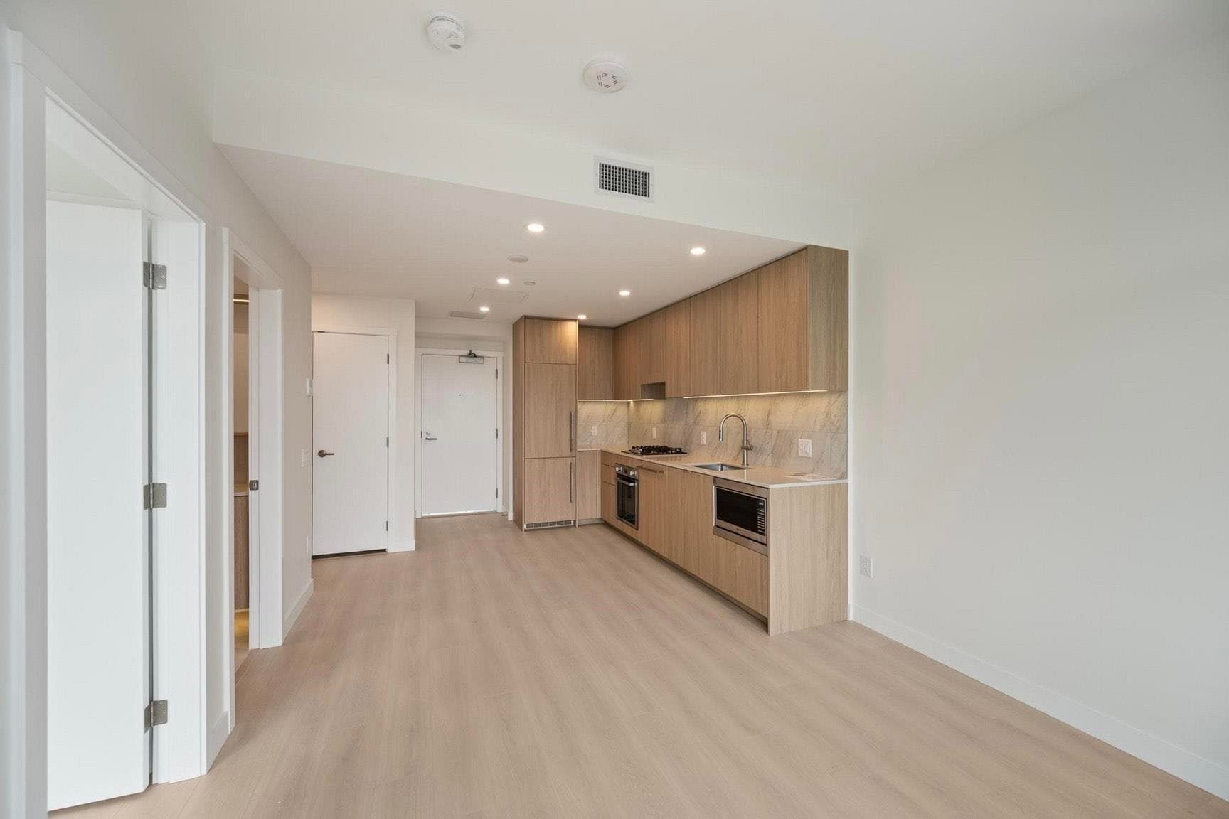 2XXX - 626 Claremont Street, Coquitlam, V3J 0T1 — photo 5