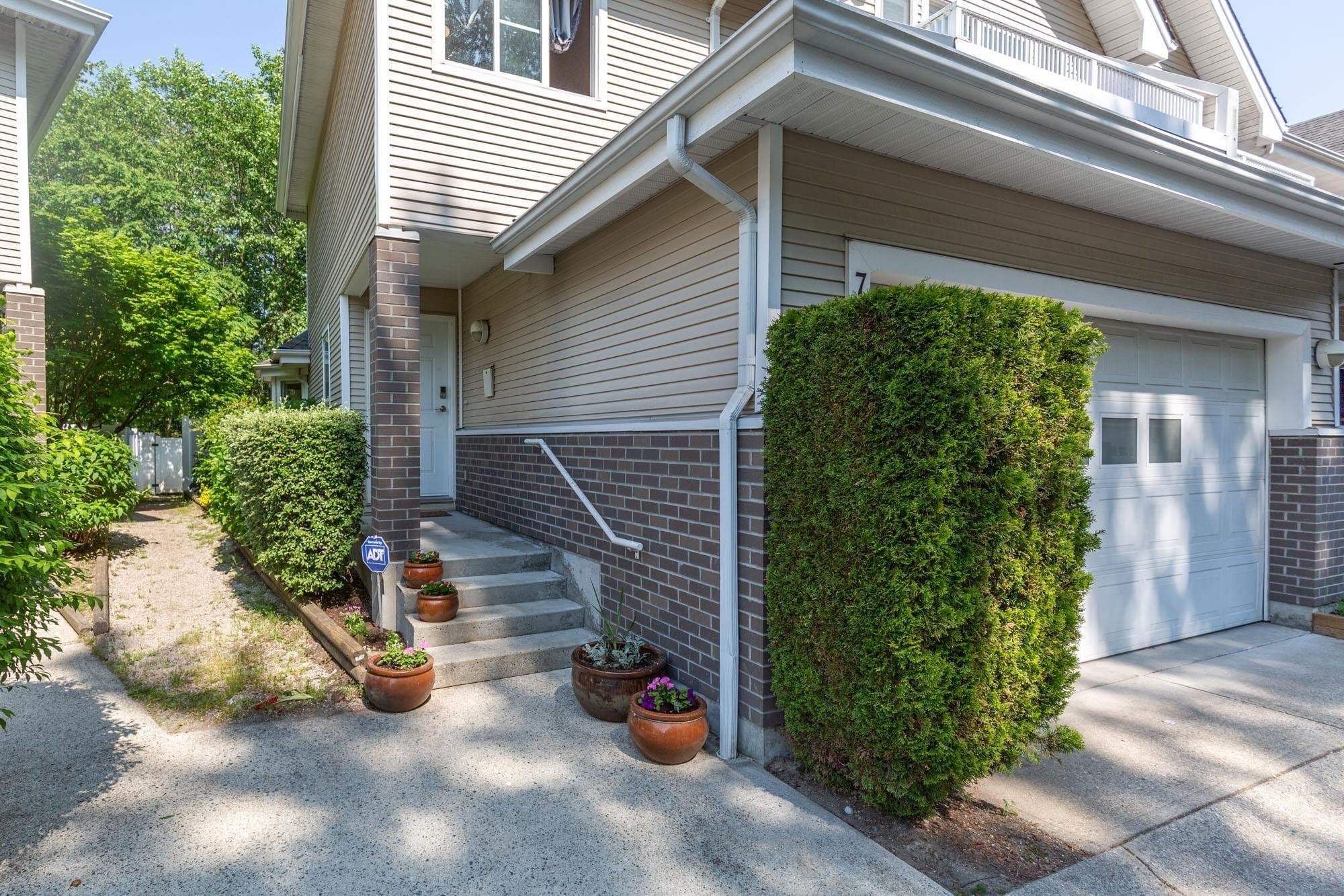 7 - 13918 58 Avenue, Surrey, V3X 3N8 — photo 1