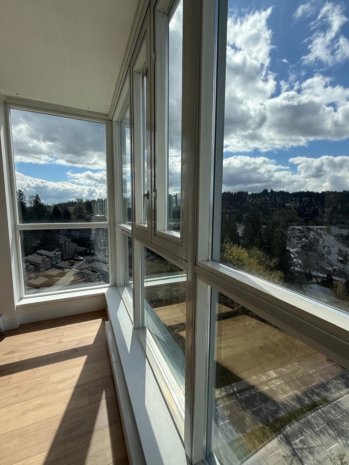 1603 - 235 Guildford Way, Port Moody, V3H 5L8 — photo 5