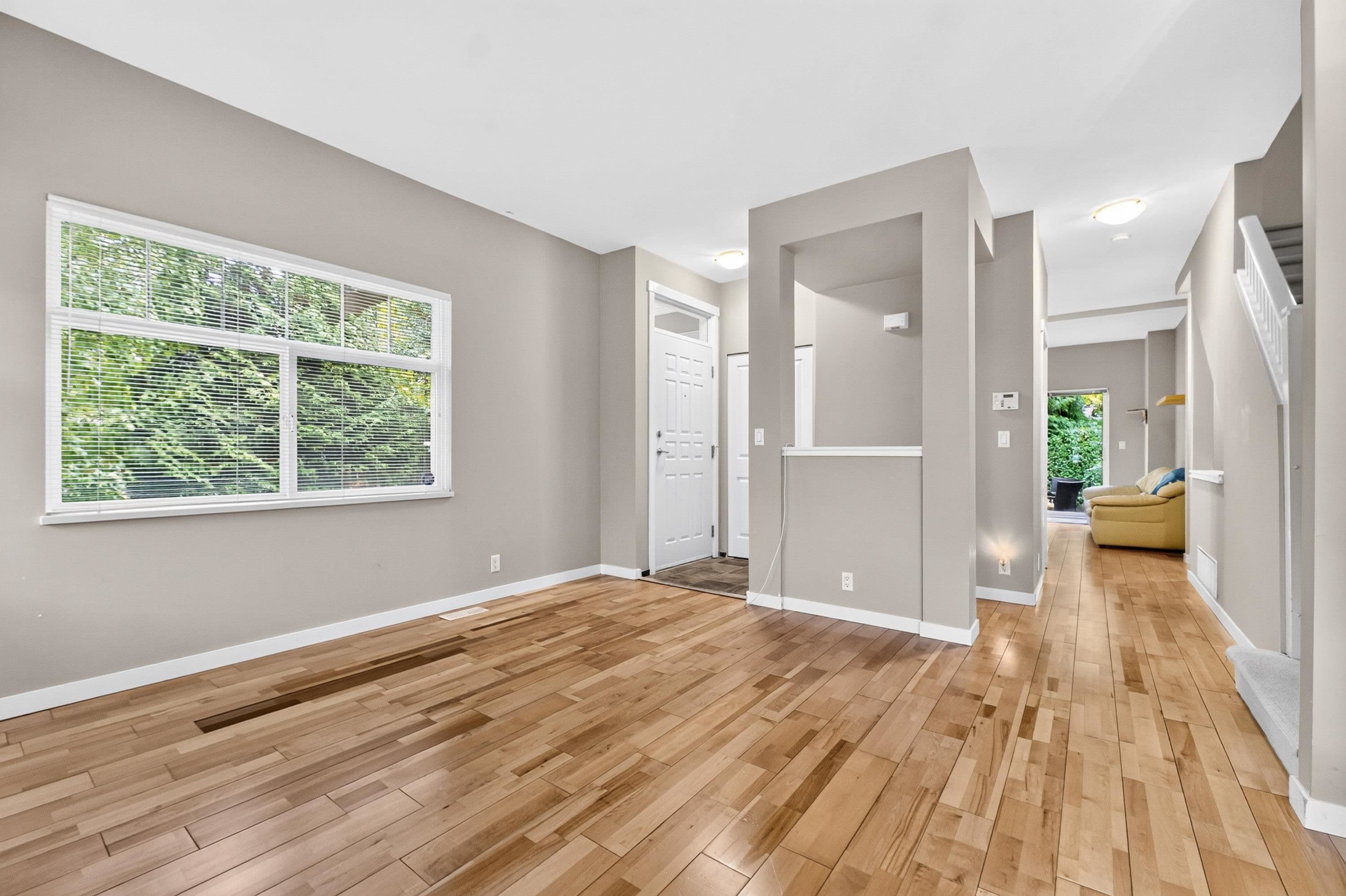 20 - 2678 King George Boulevard, Surrey, V4P 1H6 — photo 3