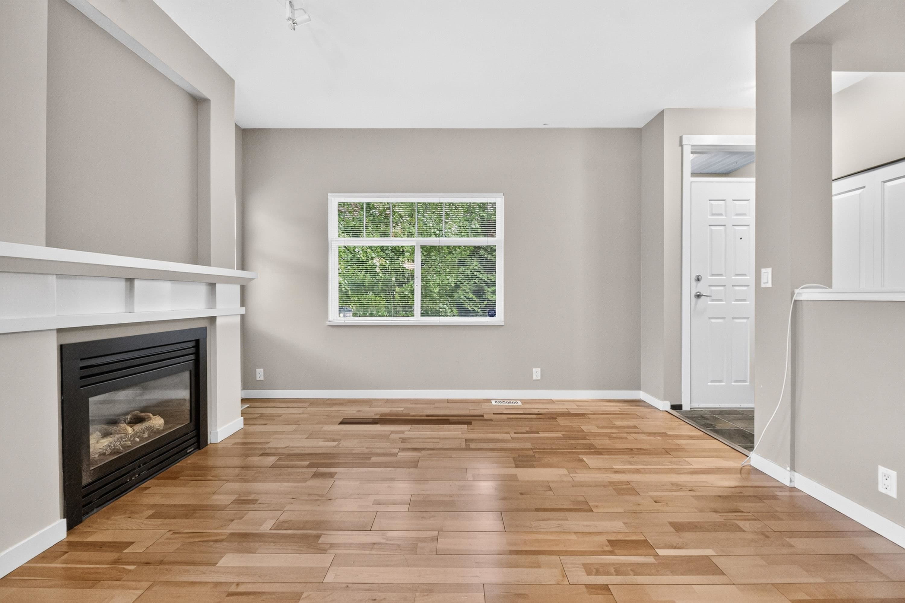 20 - 2678 King George Boulevard, Surrey, V4P 1H6 — photo 5