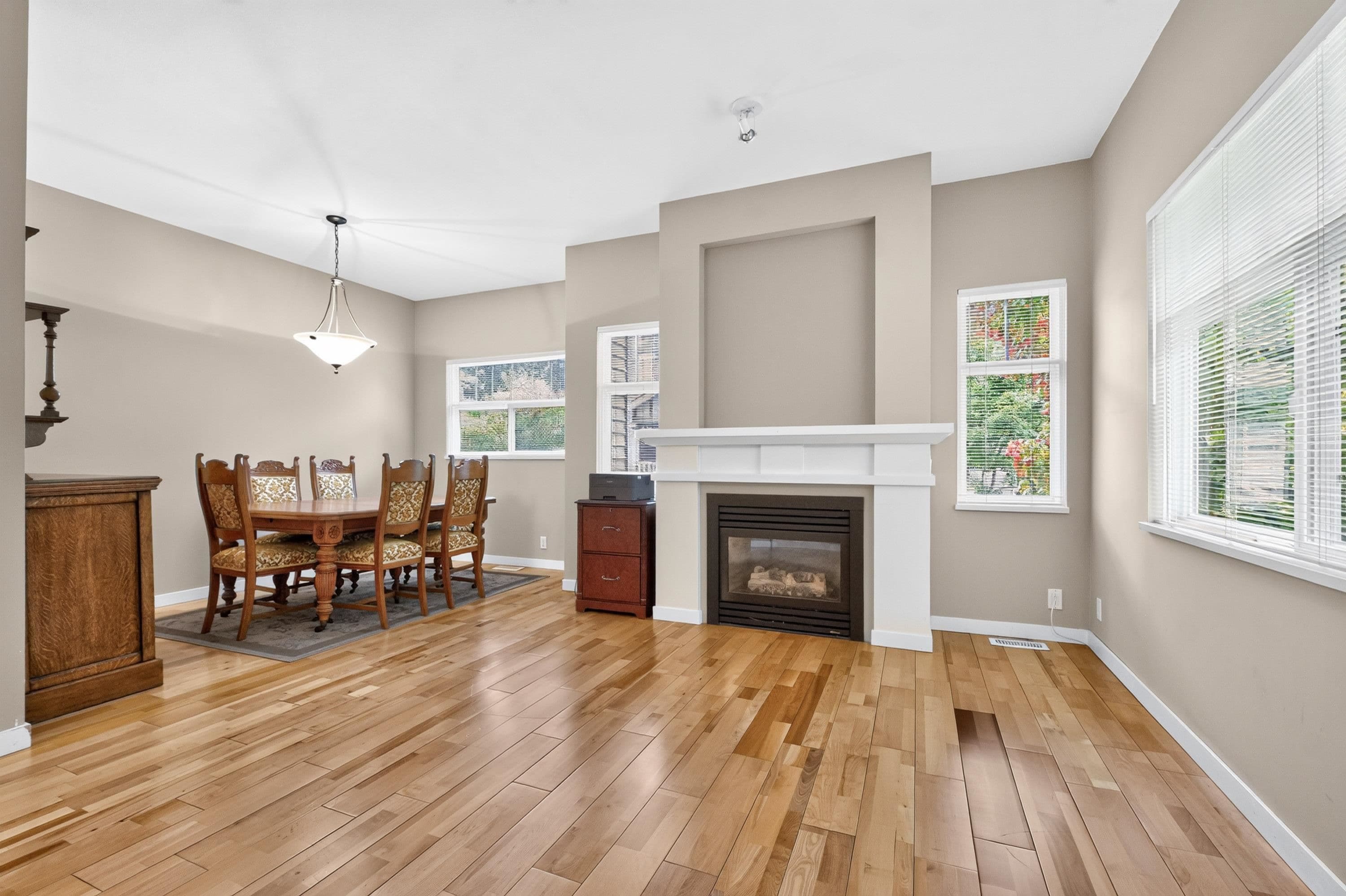 20 - 2678 King George Boulevard, Surrey, V4P 1H6 — photo 4