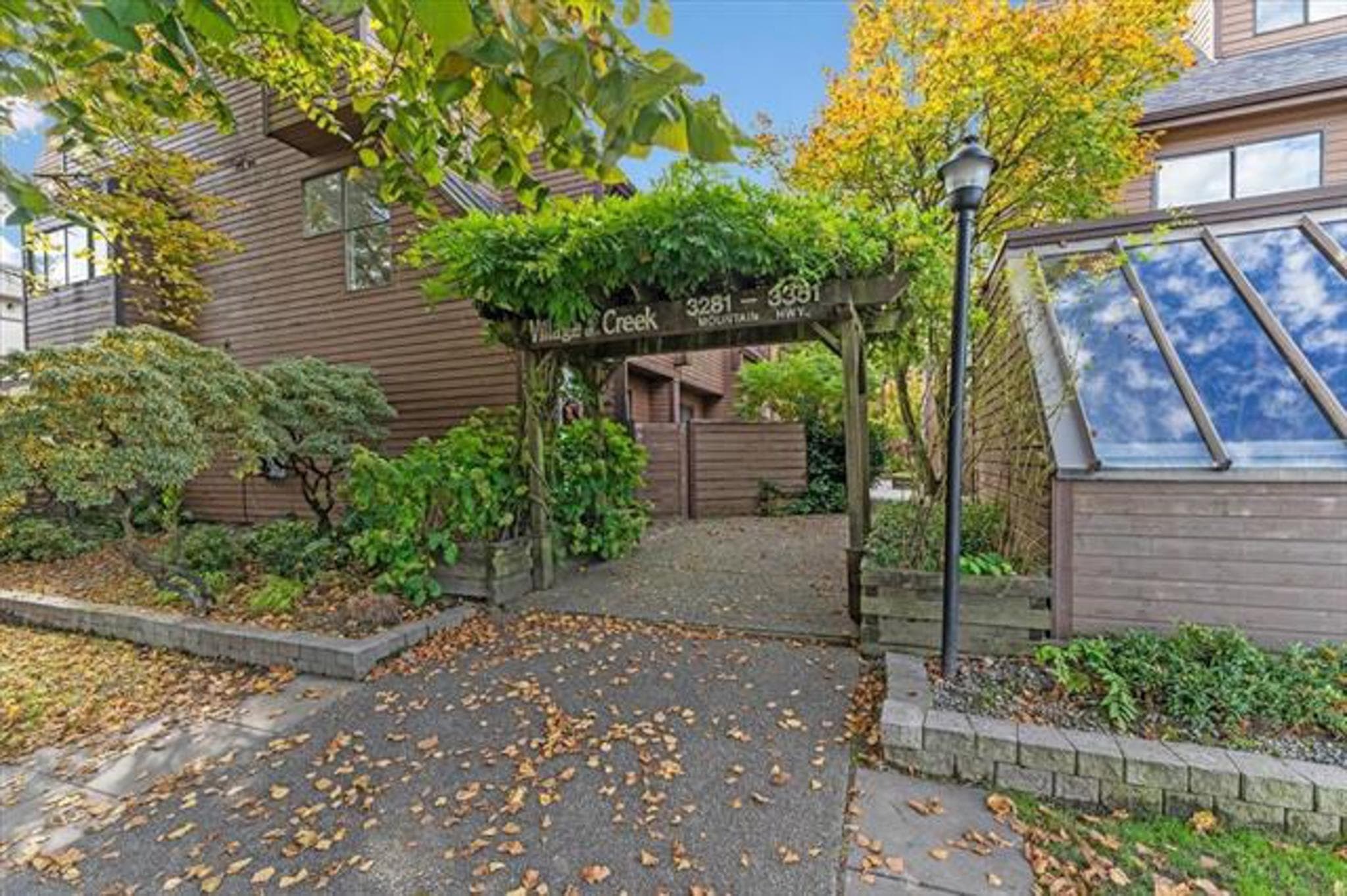 3295 Mountain Highway, North Vancouver