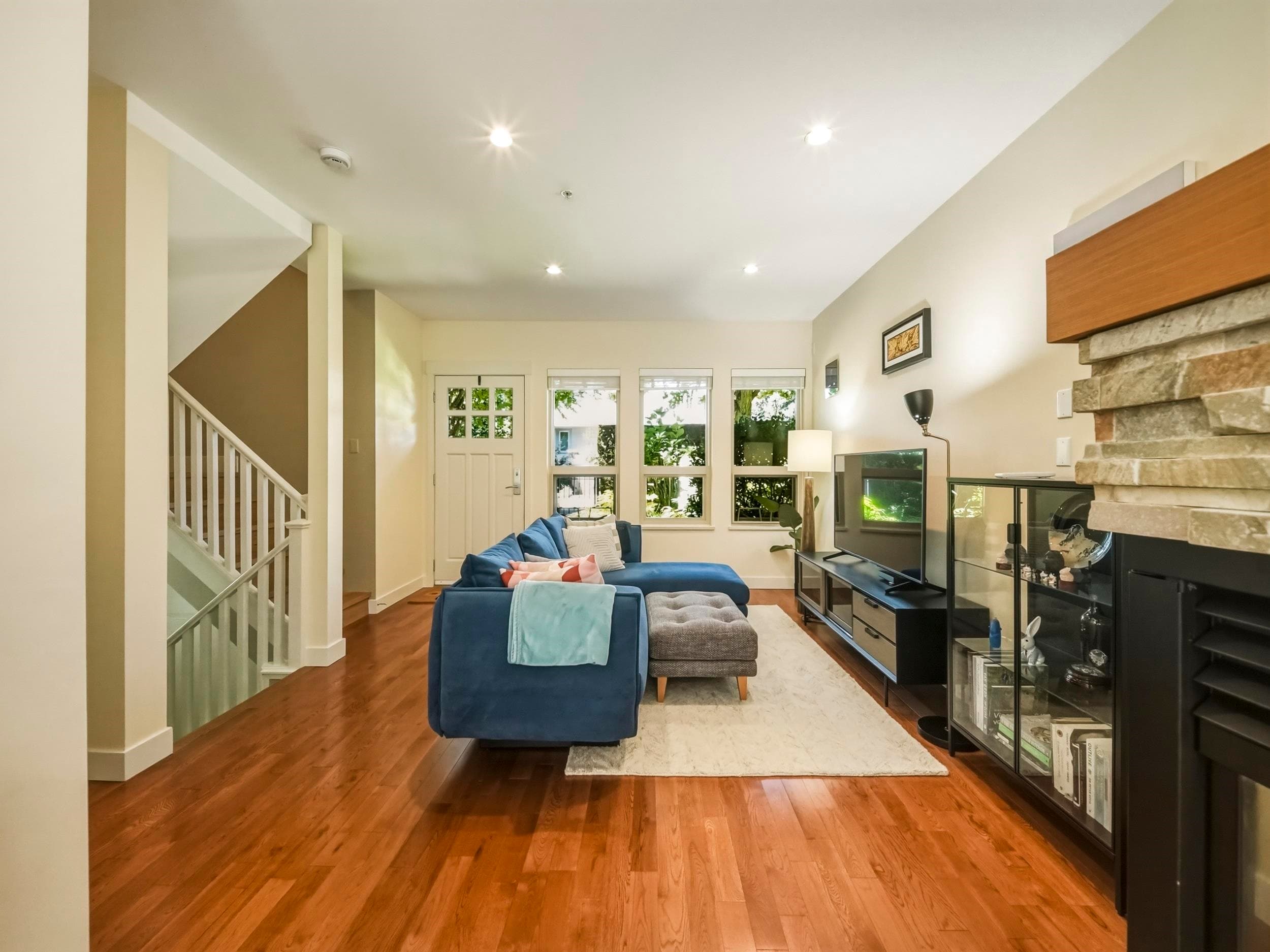 2990 Chesterfield Avenue, North Vancouver, V7N 3M6 — photo 3