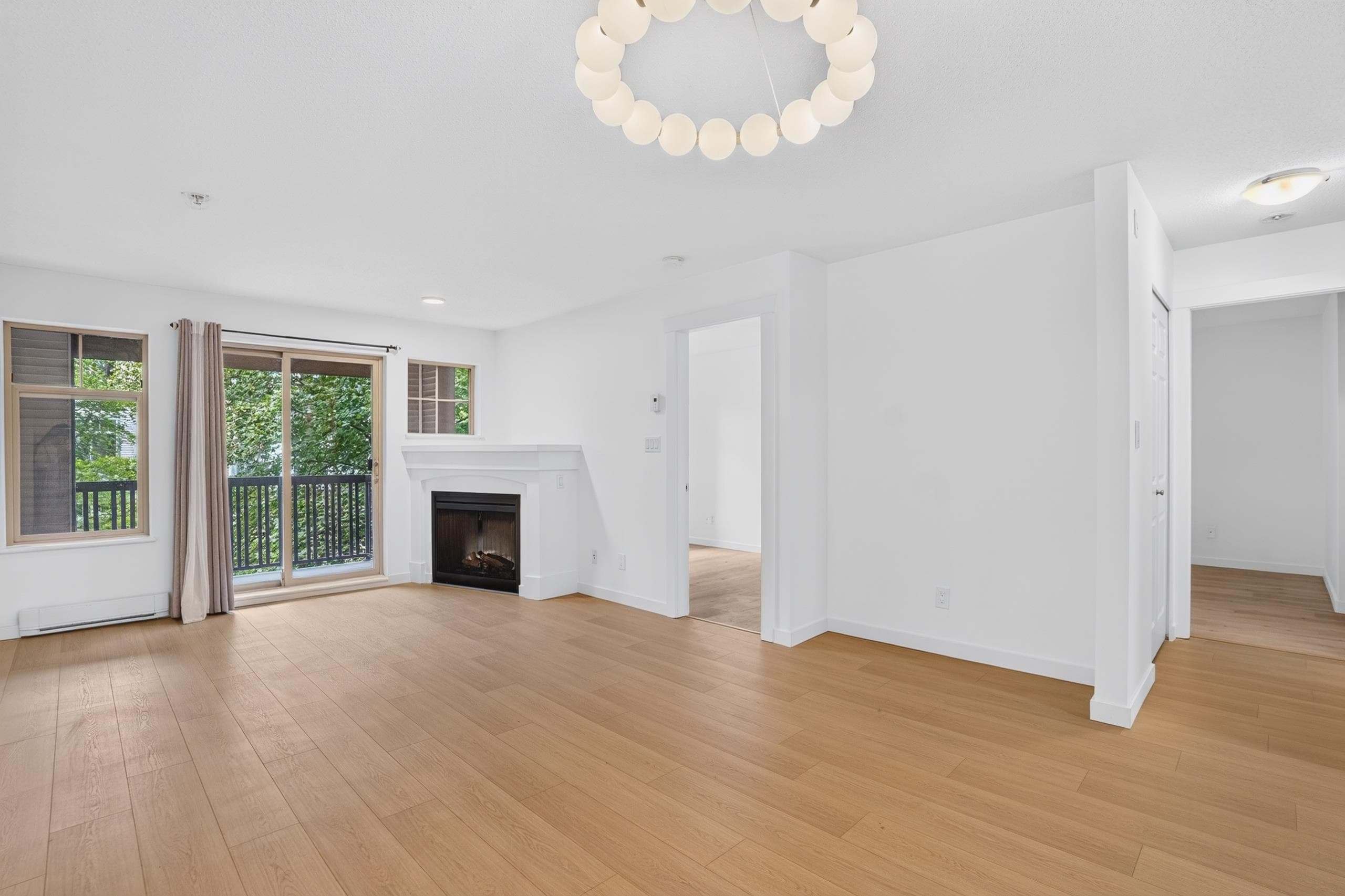 303 - 2998 Silver Springs Boulevard, Coquitlam, V3E 3R7 — photo 5