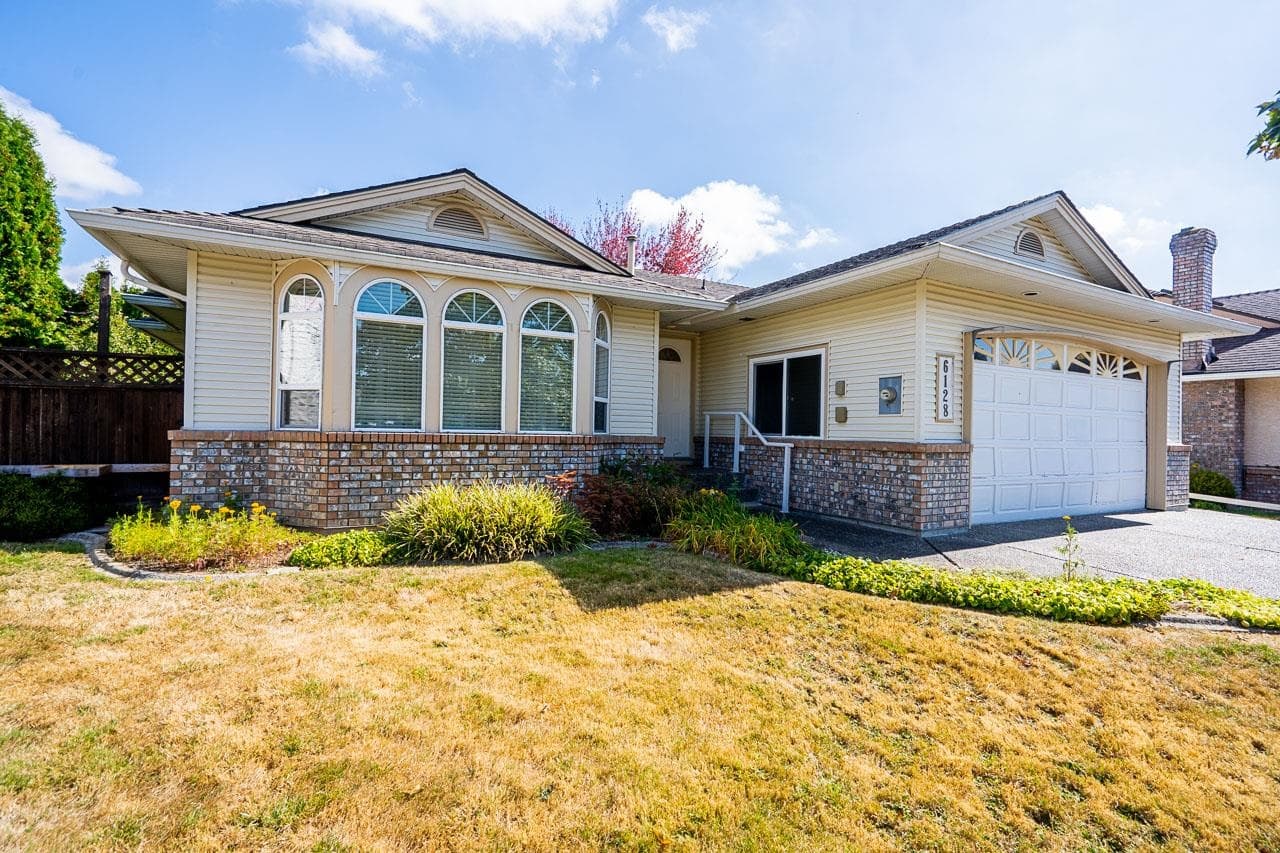 6128 185b Street, Surrey, V3S 7P6 — photo 2