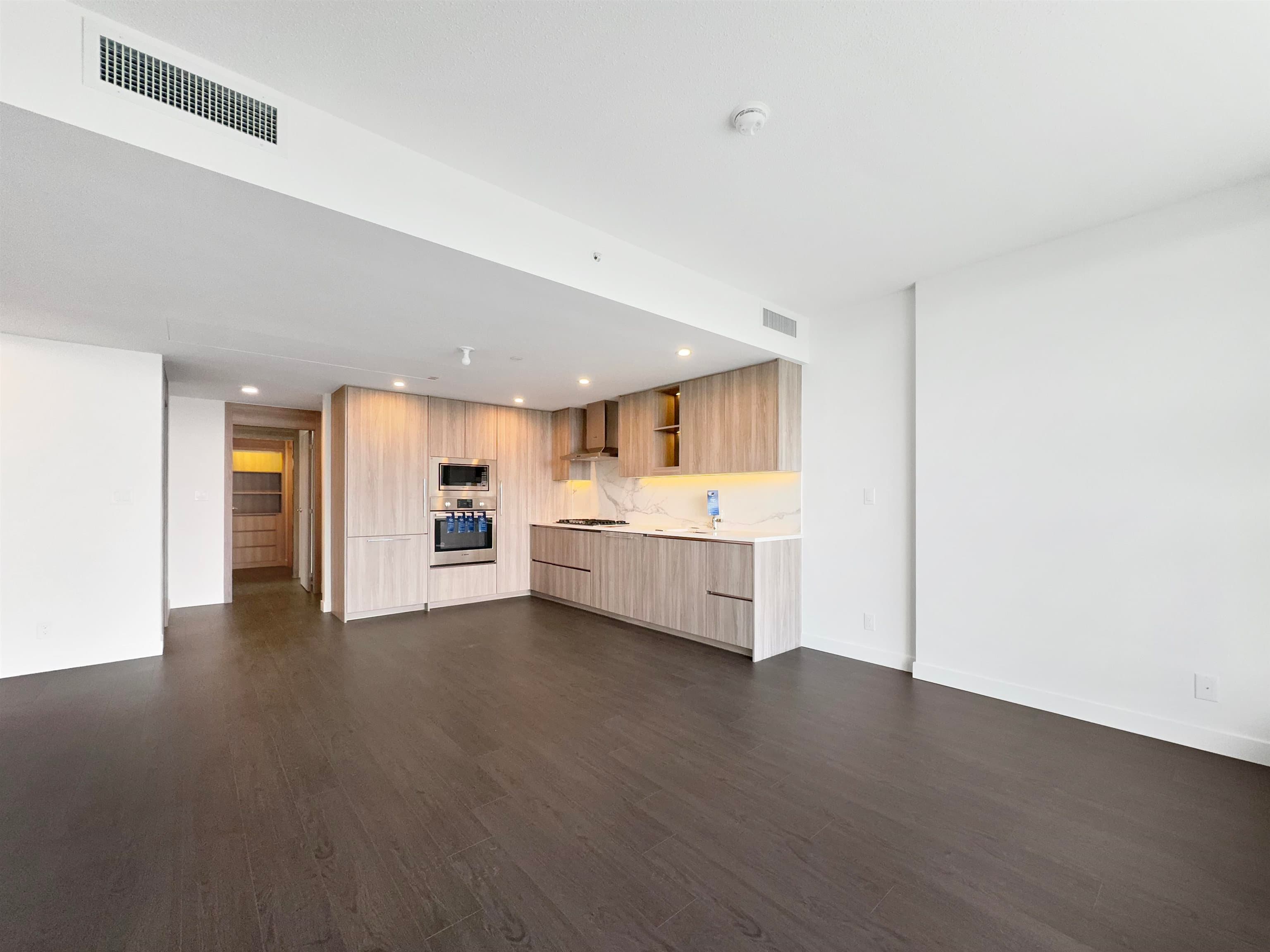 31xx - 13778 100 Avenue, Surrey, V3T 0V3 — photo 5