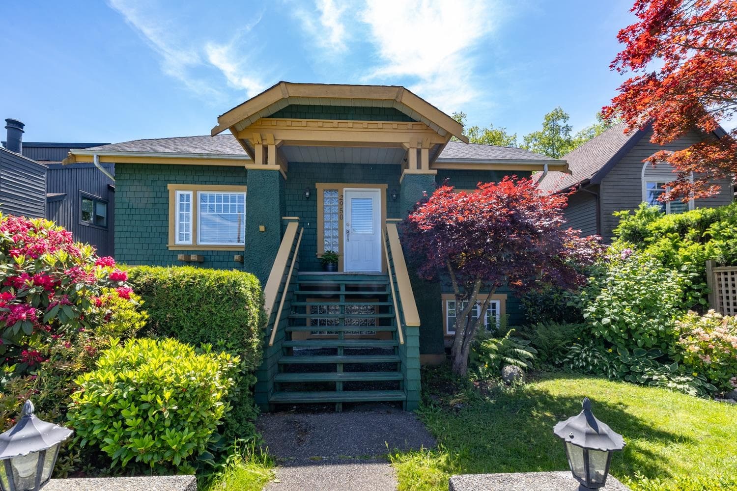2950 W 8th Avenue, Vancouver, V6K 2C1 — photo 1