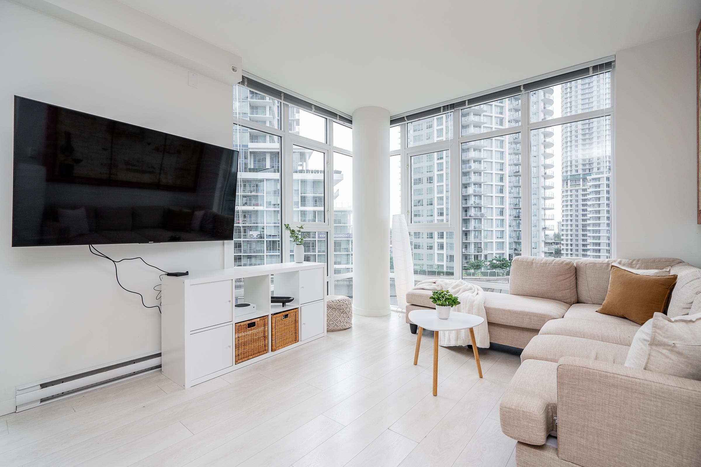 601 - 691 North Road, Coquitlam, V3J 0H9 — photo 1