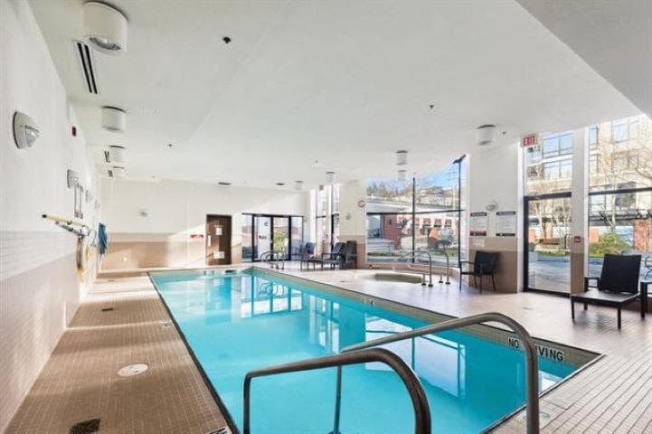 408 - 610 Victoria Street, New Westminster