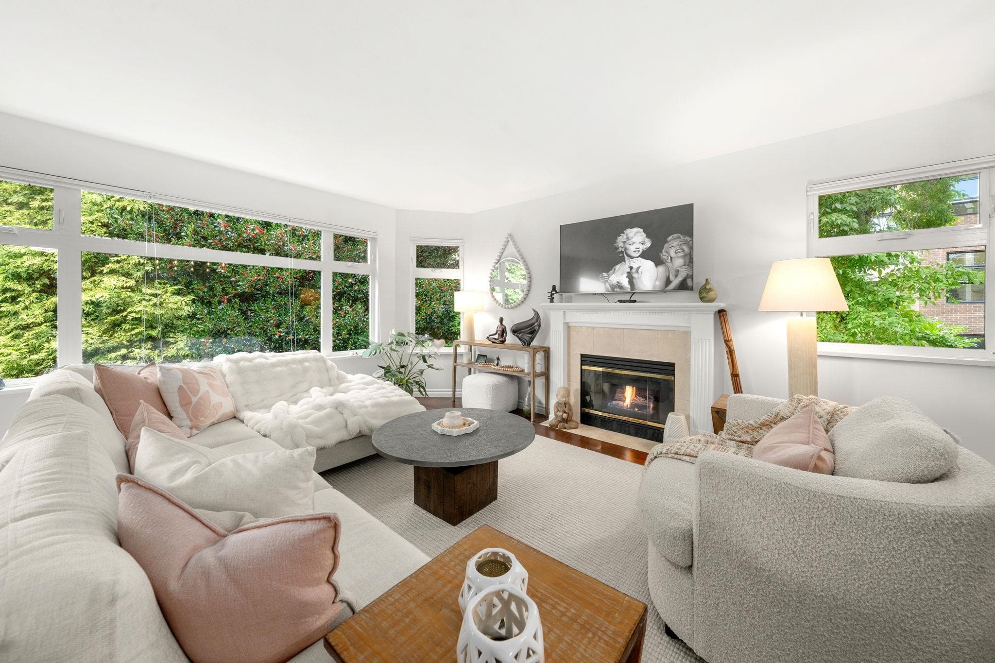 412 - 1220 Fir Street, White Rock, V4B 4B1 — photo 4