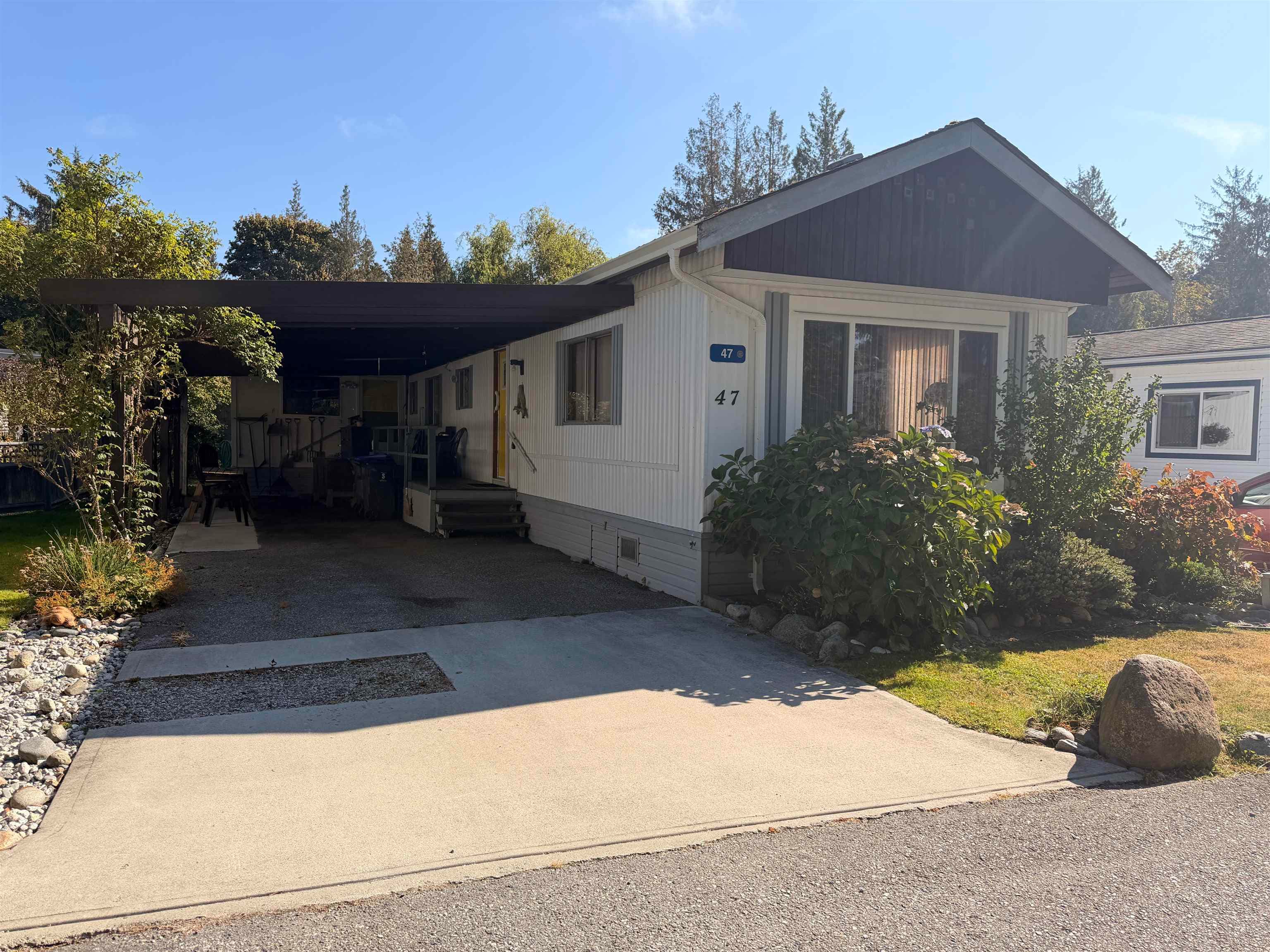 47 - 4496 Sunshine Coast Highway, Sechelt, V7Z 0C3 — photo 2