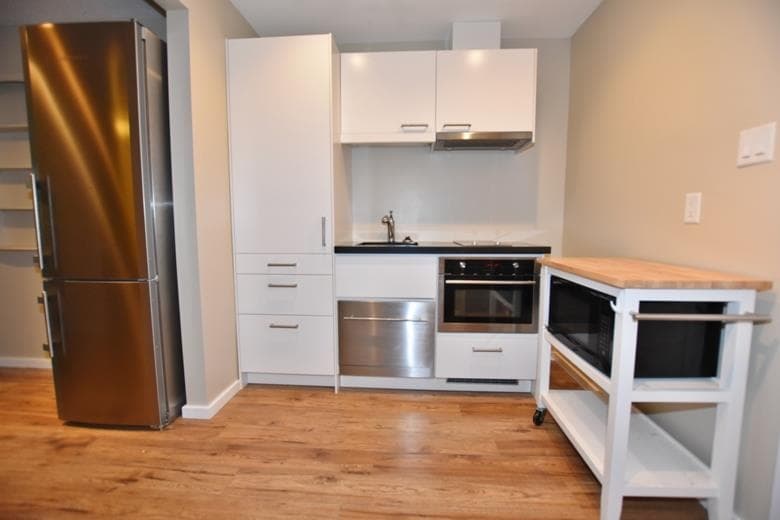 203 - 1950 W 8th Avenue, Vancouver, V6J 1W3 — photo 2
