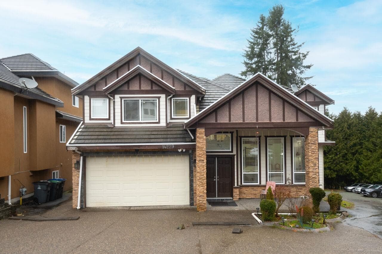 UPPER - 14229 114 Avenue, Surrey