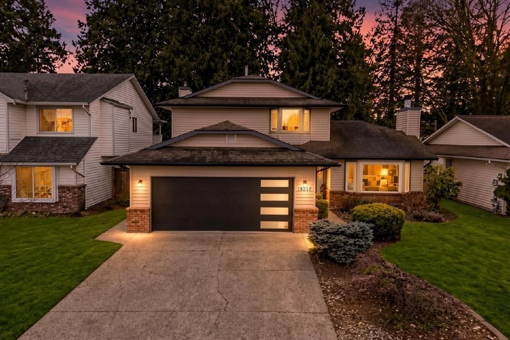 19566 Park Road, Pitt Meadows, V3Y 1B1 — photo 1