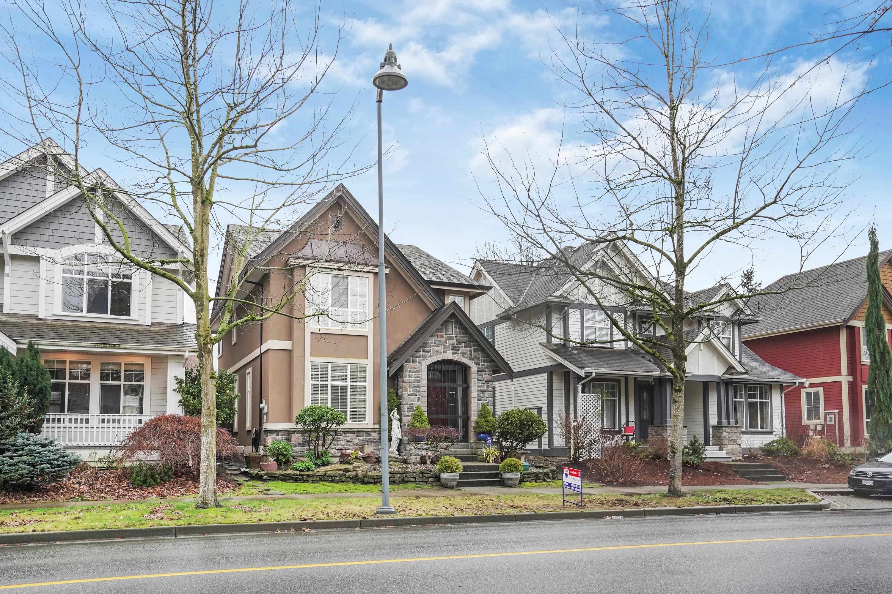 5878 Garrison Boulevard, Chilliwack, V2R 5X8 — photo 2