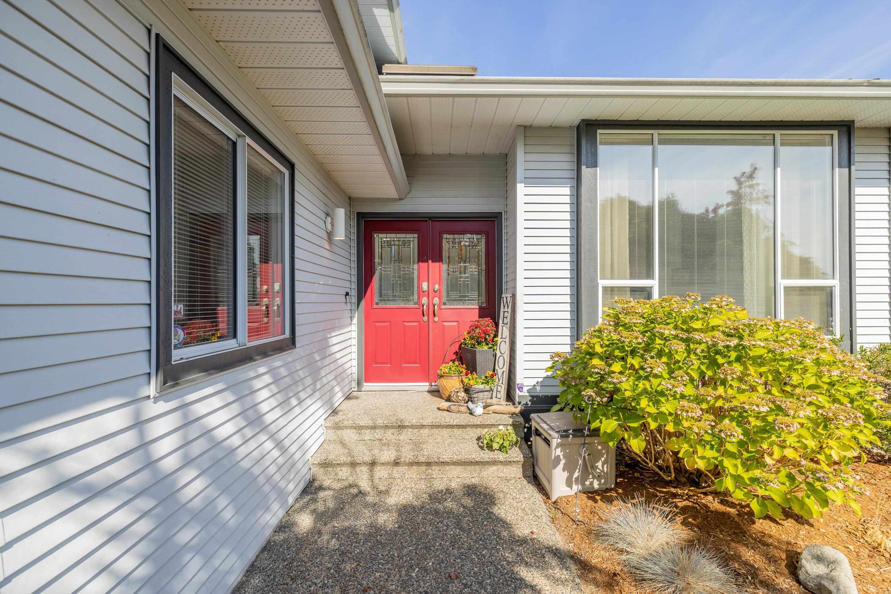 18693 56a Avenue, Surrey, V3S 7Y2 — photo 3
