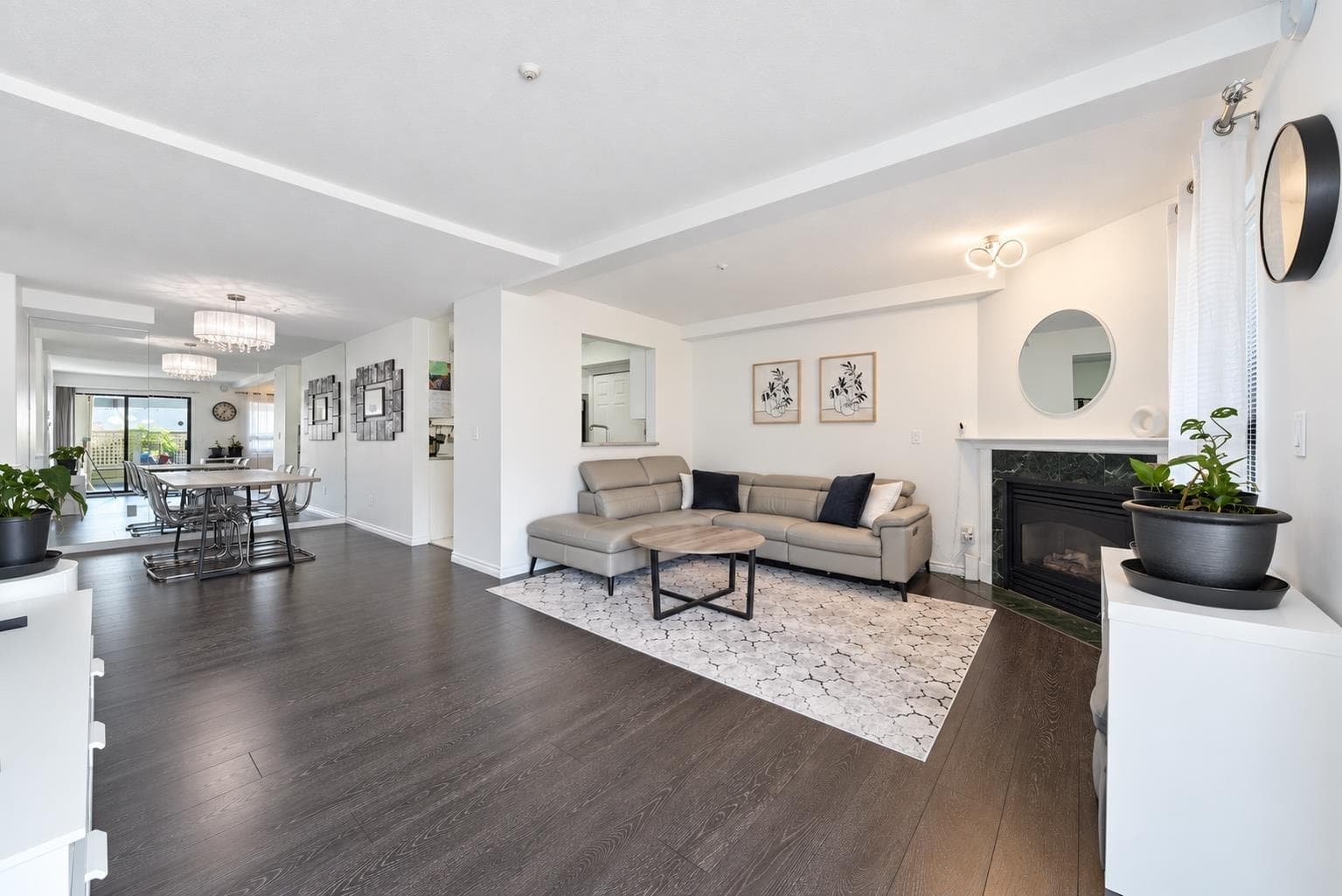 107 - 15241 18 Avenue, Surrey, V4A 1W9 — photo 2
