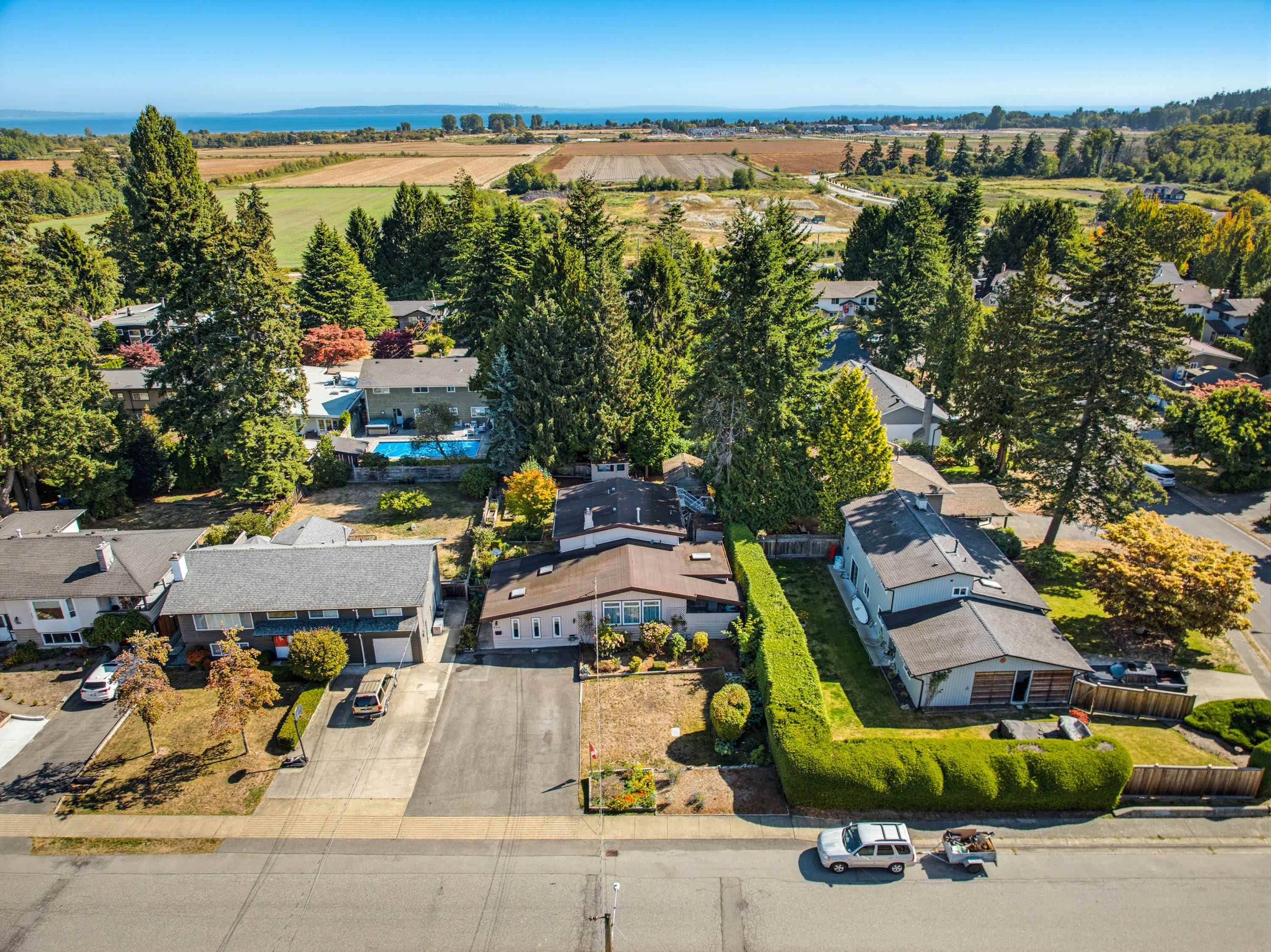 466 55 Street, Tsawwassen, V4M 3J7 — photo 5