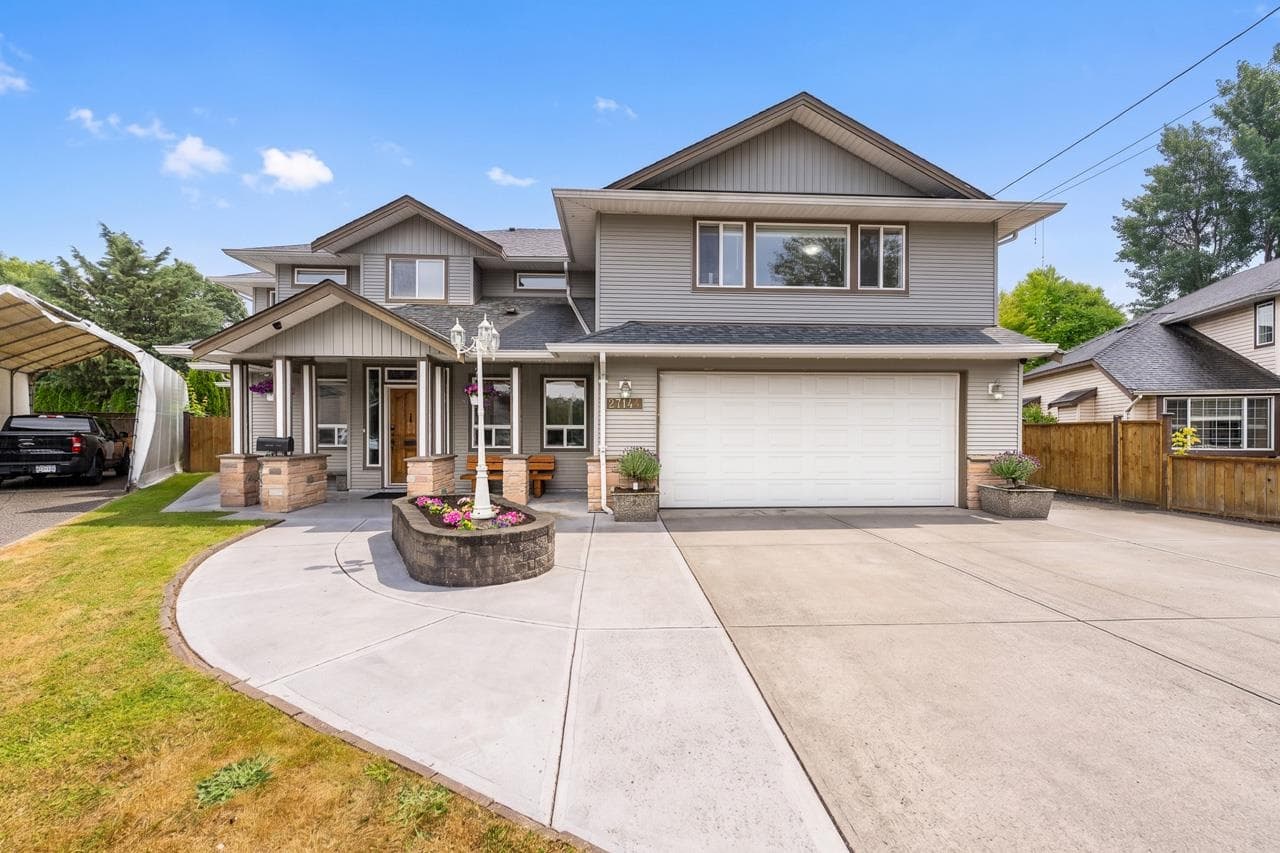 27144 25a Avenue, Langley, V4W 3N4 — photo 2