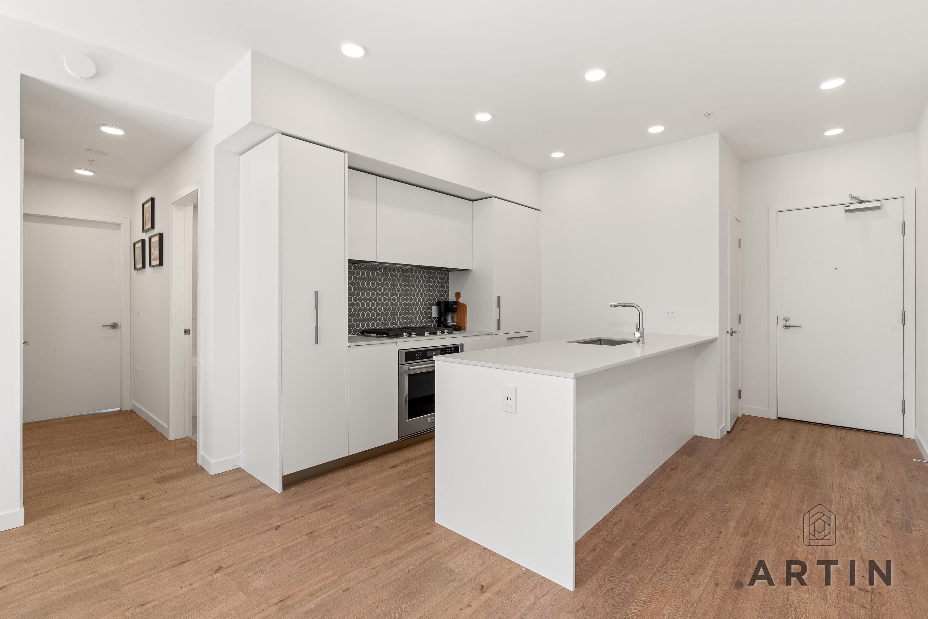 402 - 1500 Scott Crescent, Squamish, V8B 1G5 — photo 5