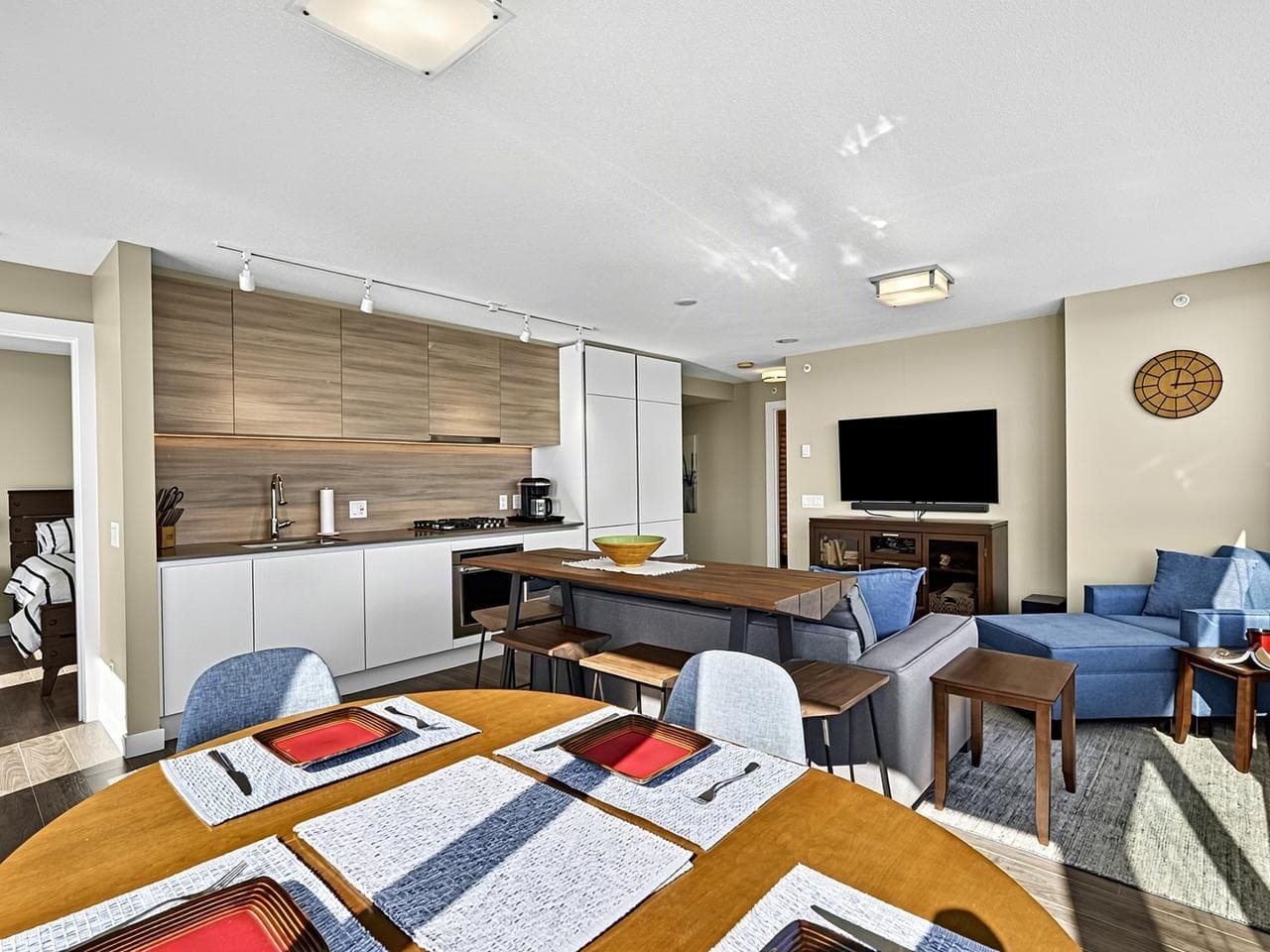 2205 - 908 Quayside Drive, New Westminster, V3M 0L4 — photo 4