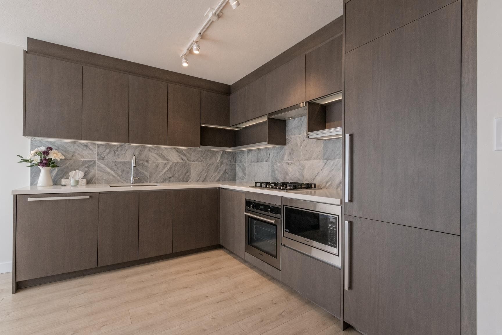 707 - 13750 100 Avenue, Surrey, V3T 0L3 — photo 5