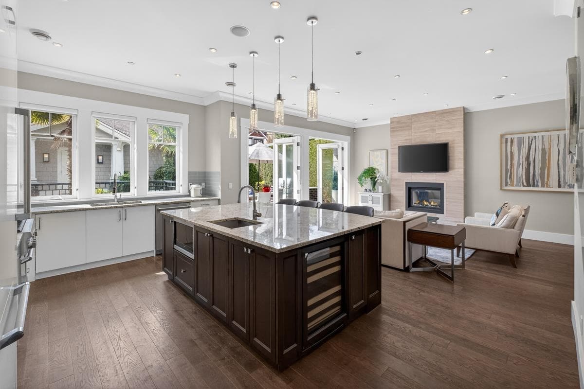 1850 W 36th Avenue, Vancouver, V6M 1K5 — photo 3