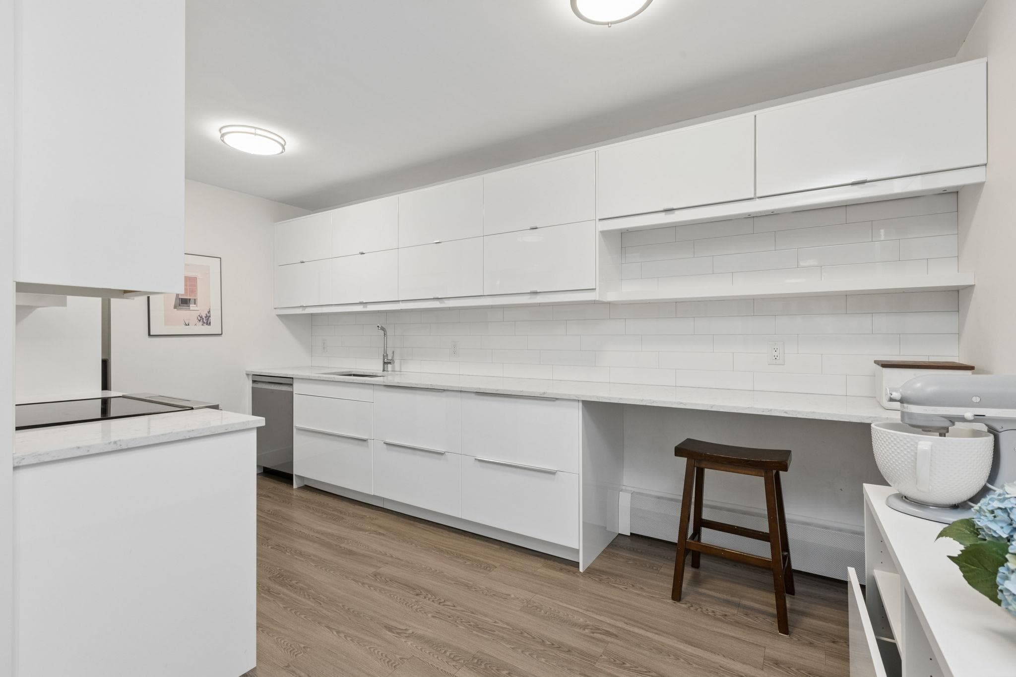 303 - 236 W 2nd Street, North Vancouver, V7M 1C6 — photo 4