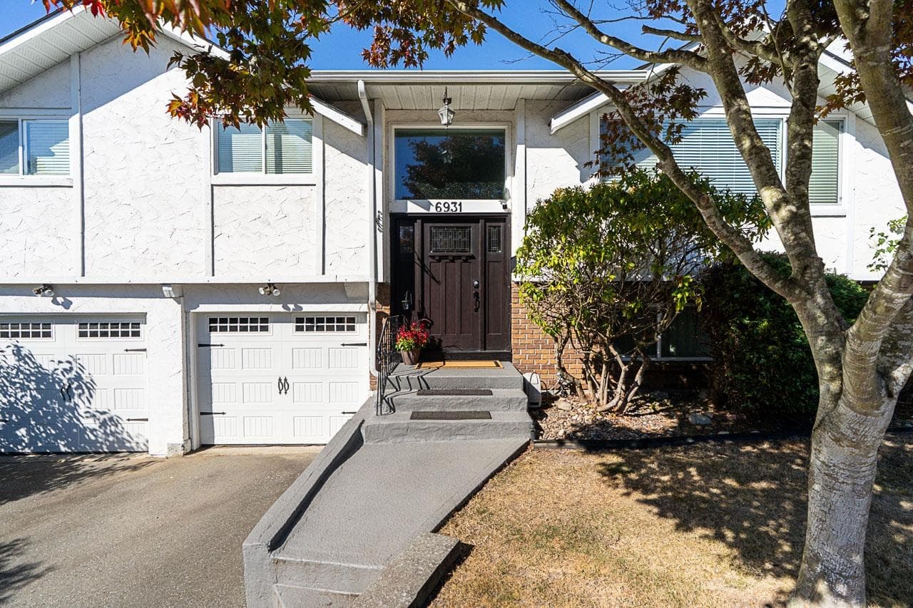 6931 Elk Place, Delta, V4E 2B7 — photo 2