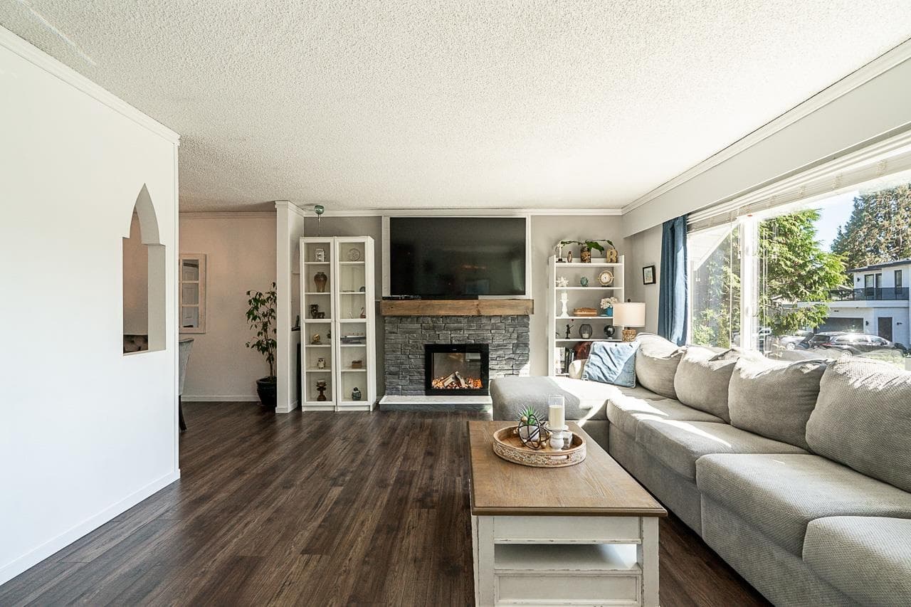 6931 Elk Place, Delta, V4E 2B7 — photo 5