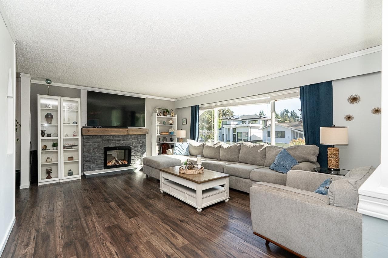 6931 Elk Place, Delta, V4E 2B7 — photo 4